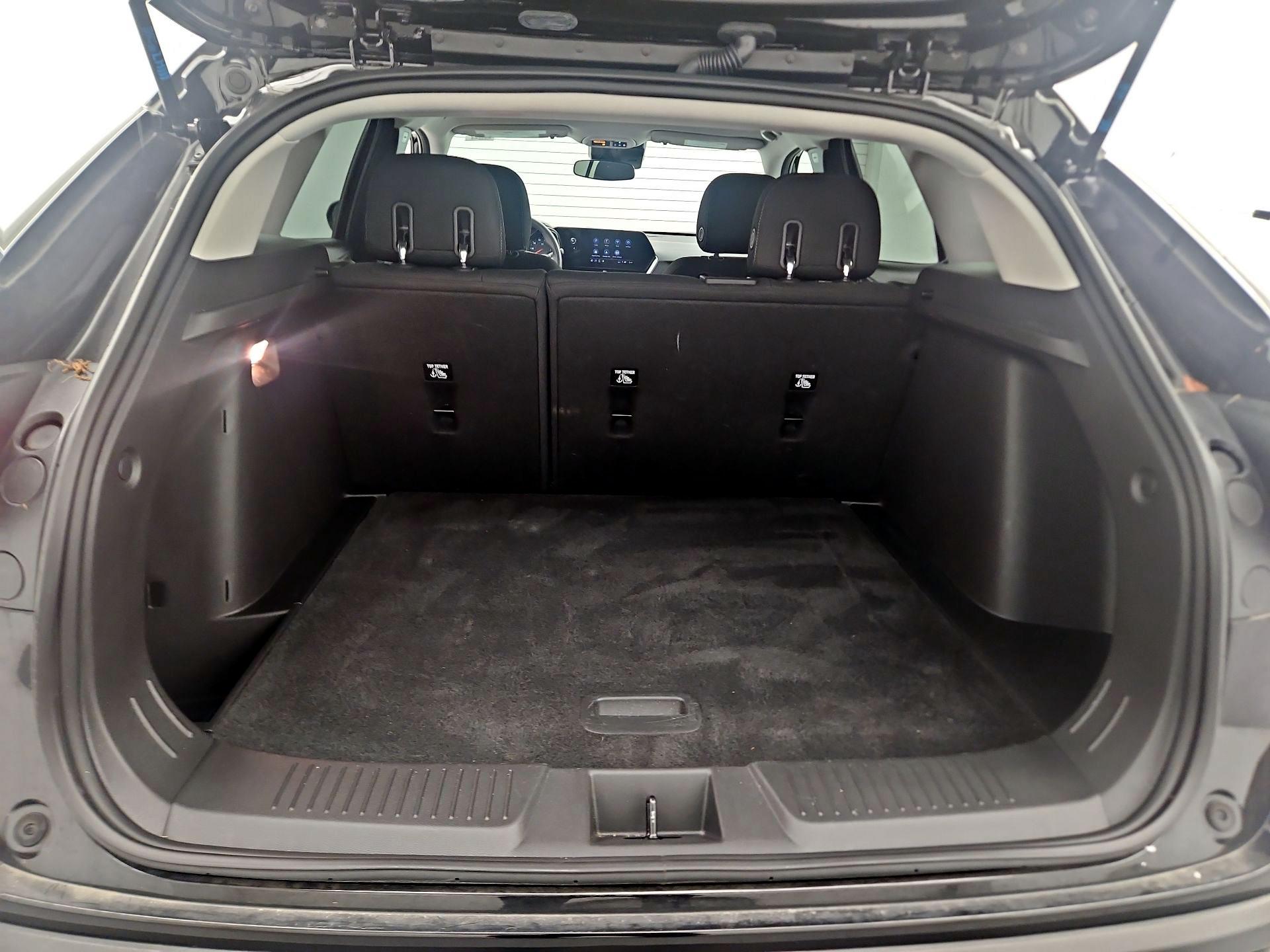 Thumbnail: 2024 Chevrolet Trax - 20