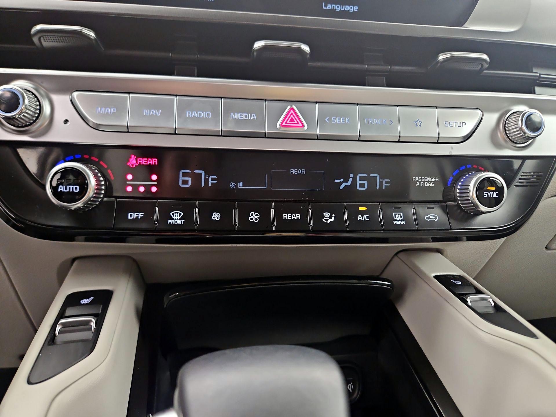 Thumbnail: 2024 Kia Telluride - 16