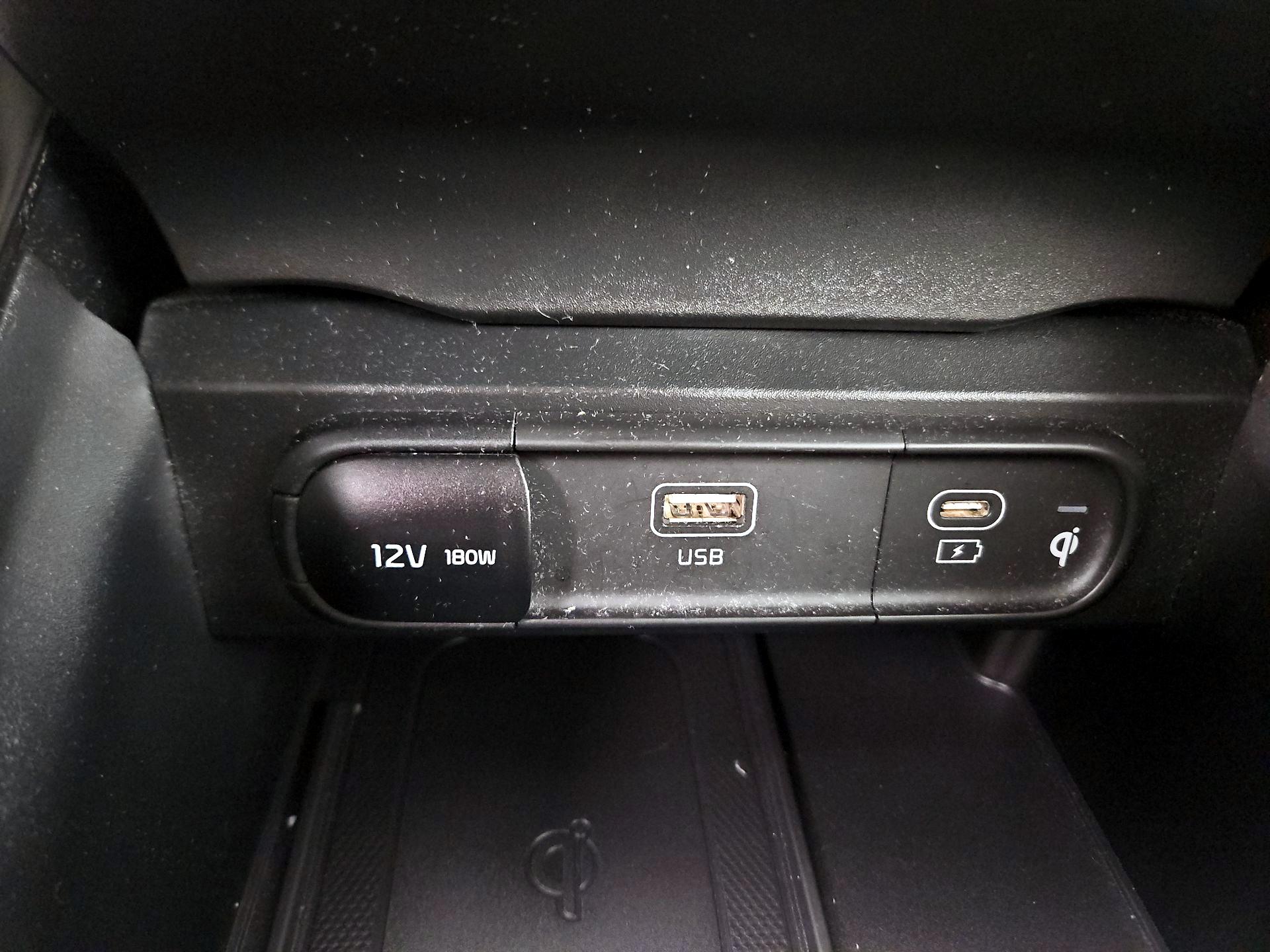 Thumbnail: 2024 Kia Telluride - 18