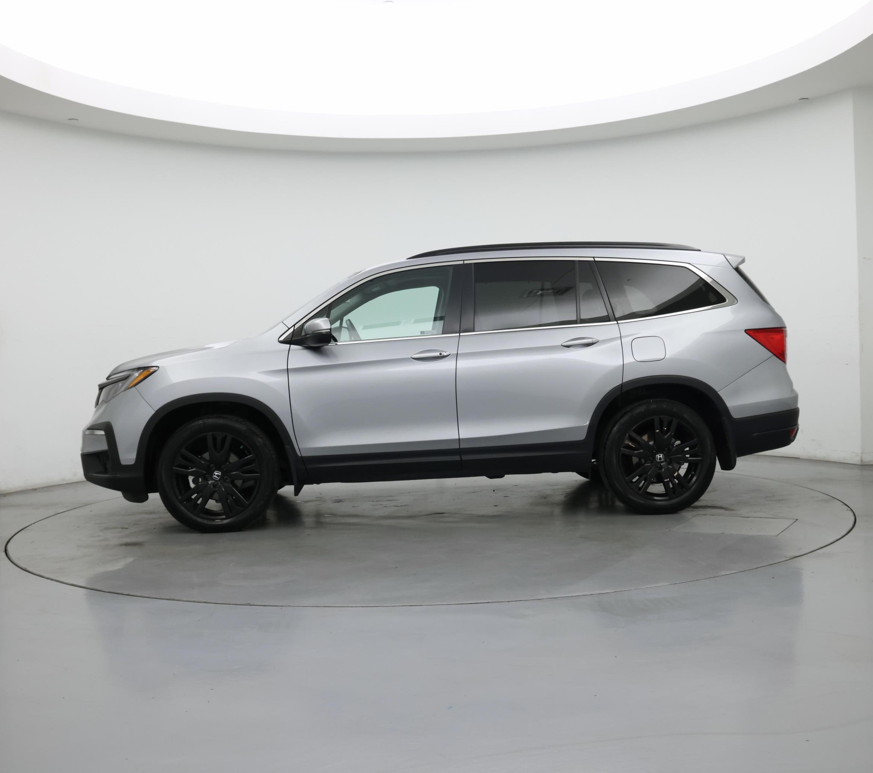 Thumbnail: 2022 Honda Pilot - 3