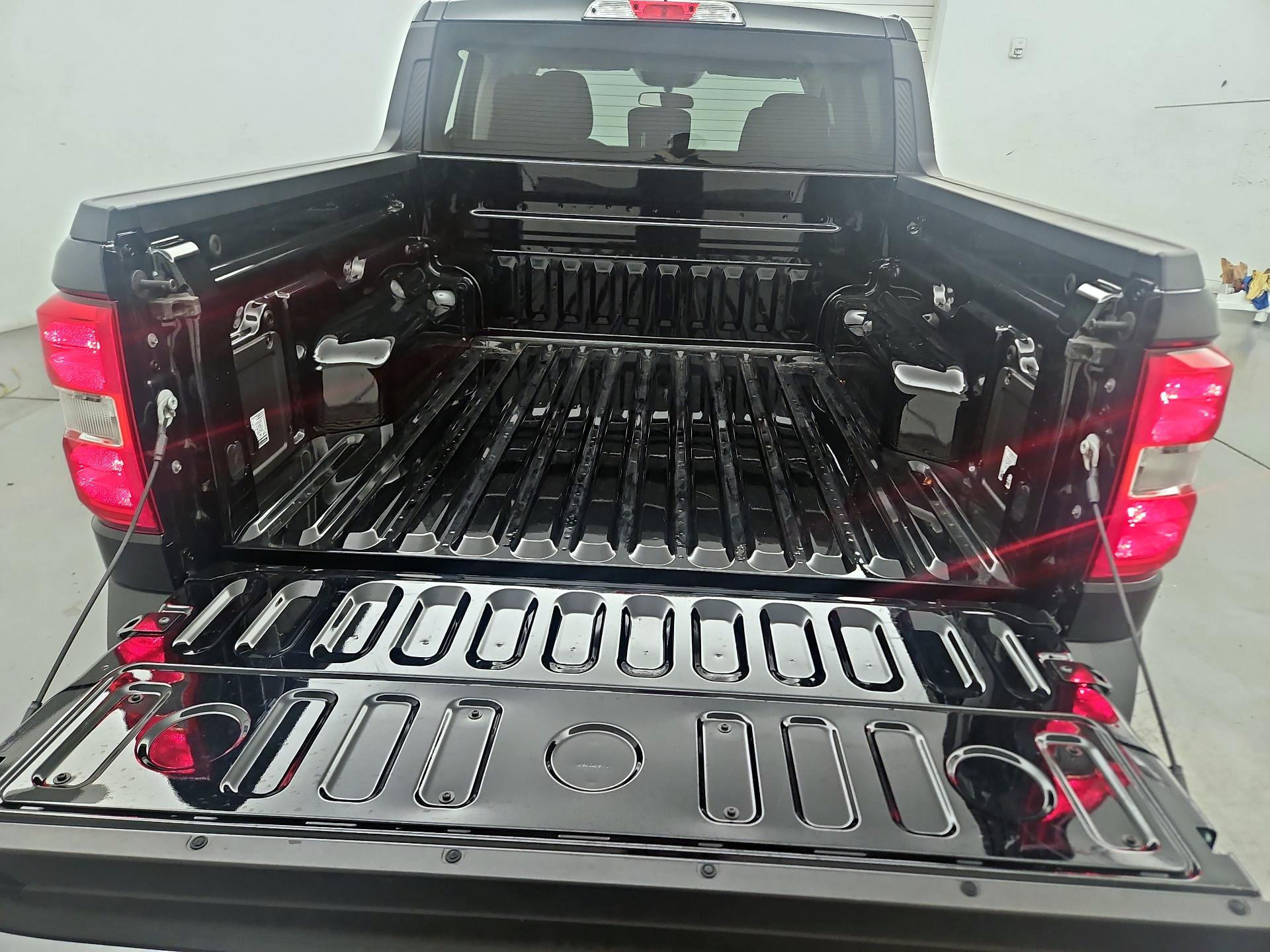 Thumbnail: 2025 Ford Maverick - 19