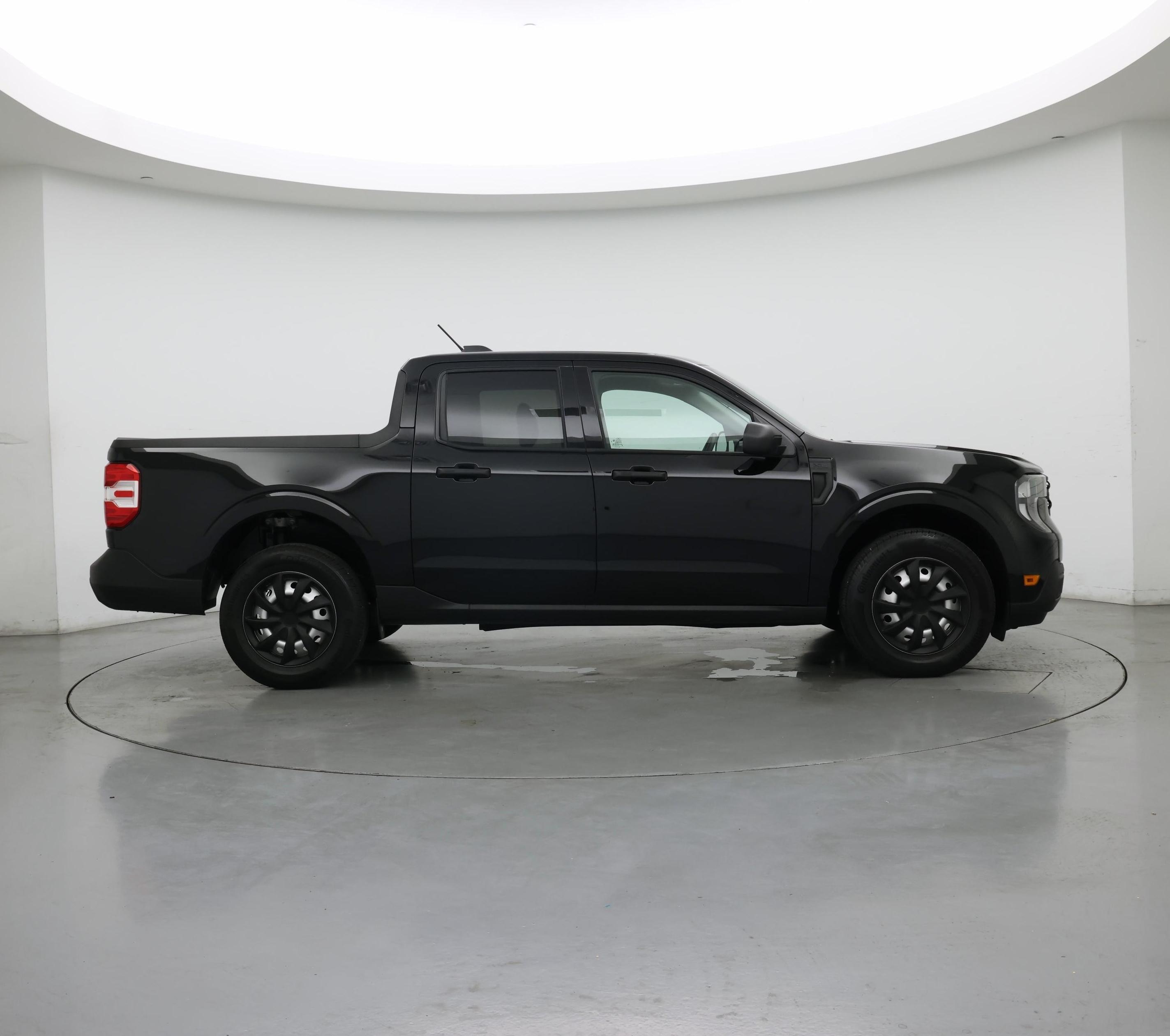 Thumbnail: 2025 Ford Maverick - 7