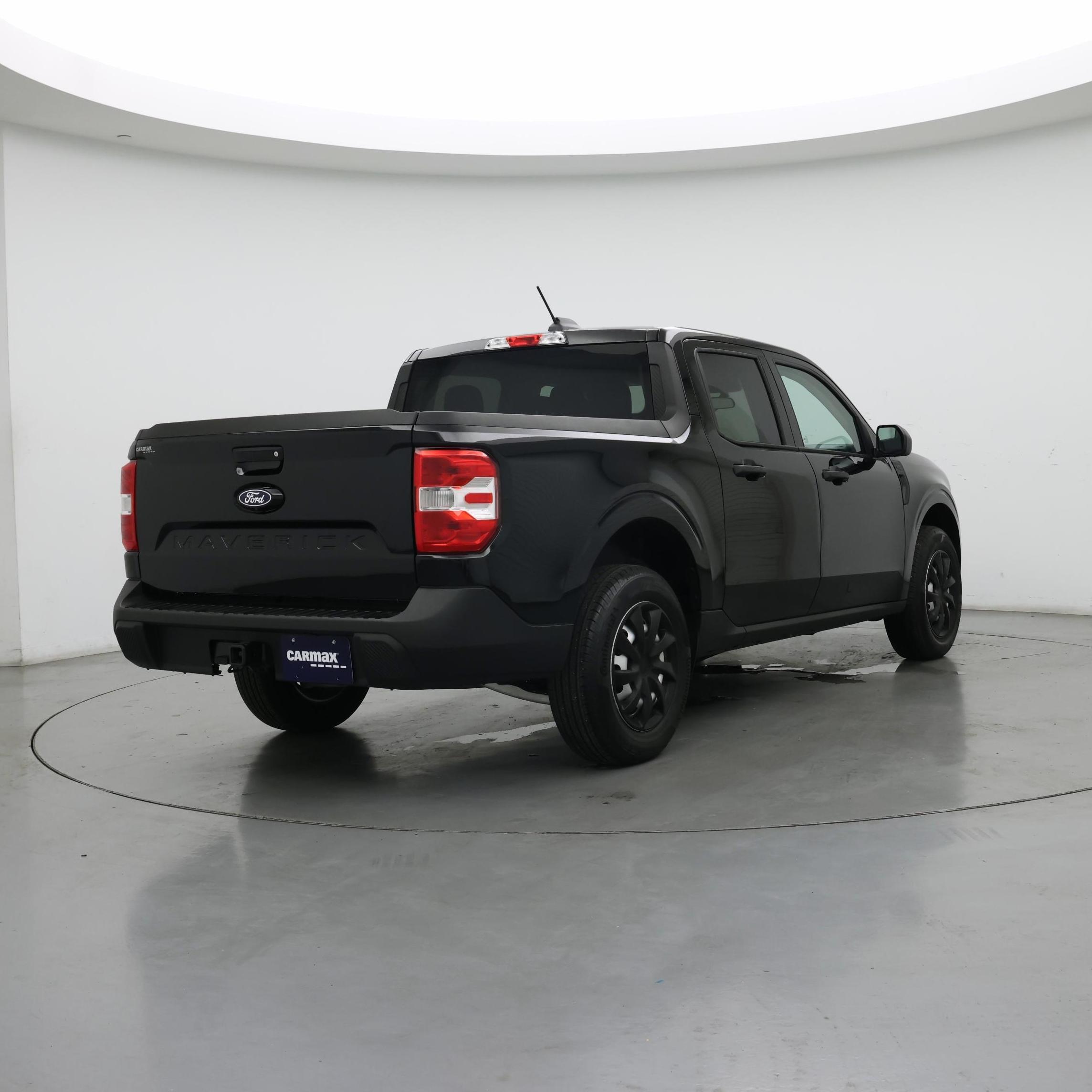 Thumbnail: 2025 Ford Maverick - 8