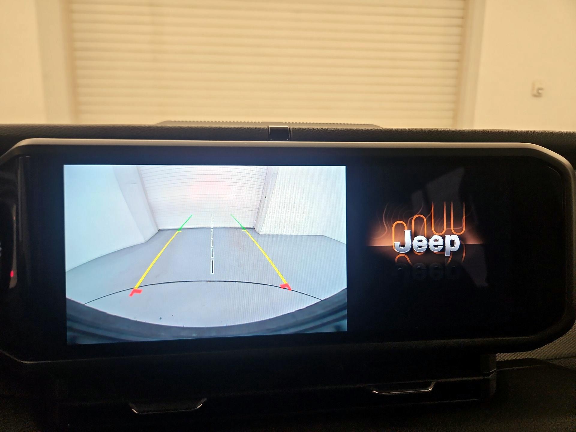 Thumbnail: 2025 Jeep Wrangler - 14