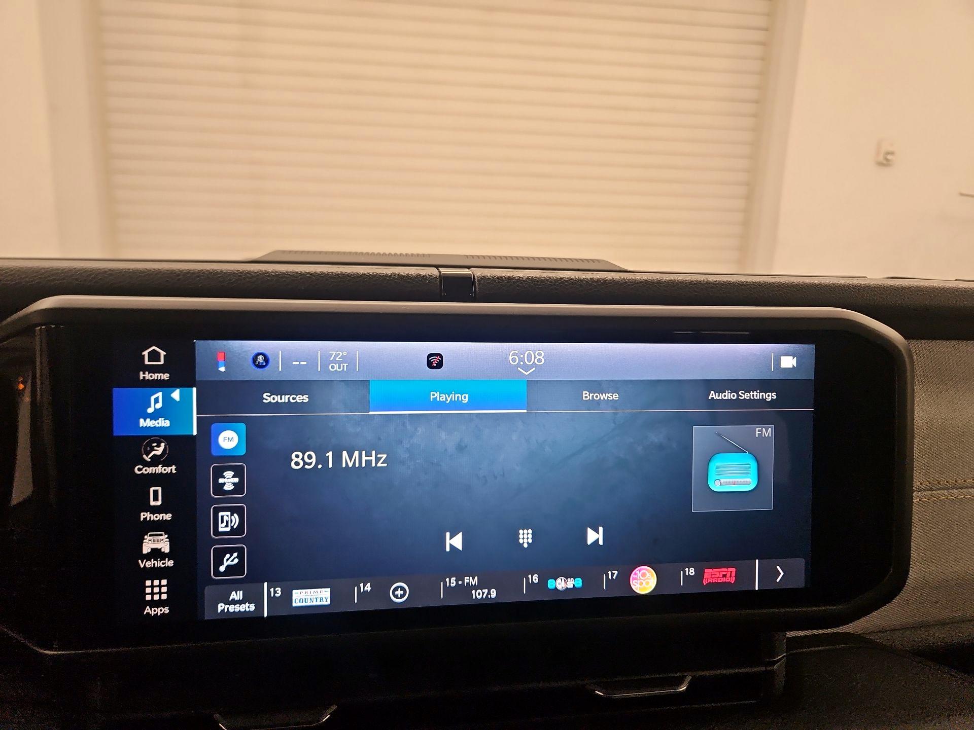 Thumbnail: 2025 Jeep Wrangler - 15