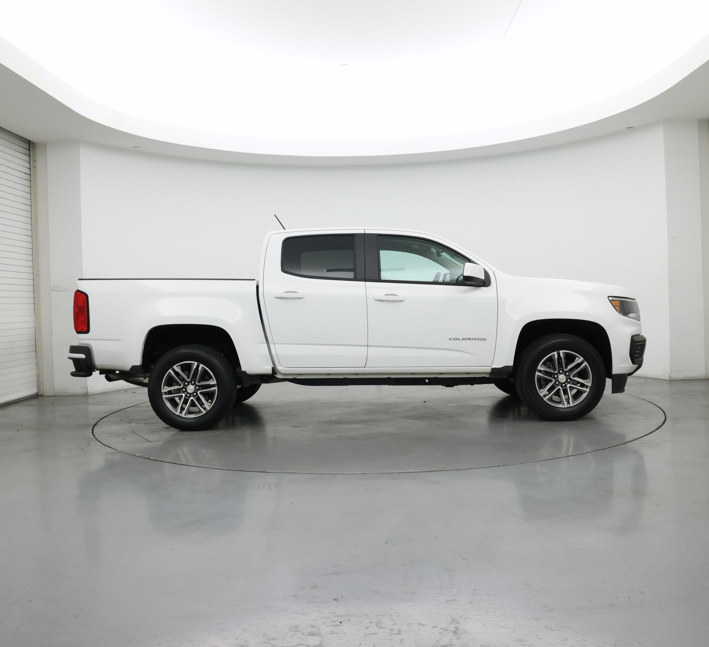 Thumbnail: 2022 Chevrolet Colorado - 7