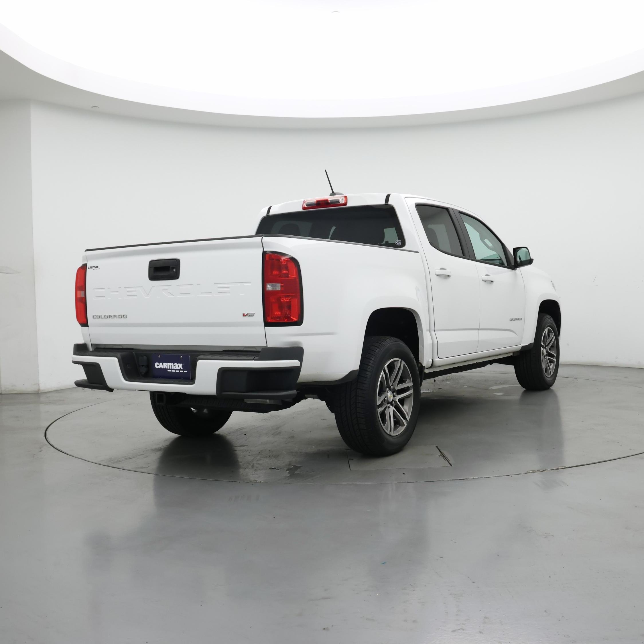 Thumbnail: 2022 Chevrolet Colorado - 8