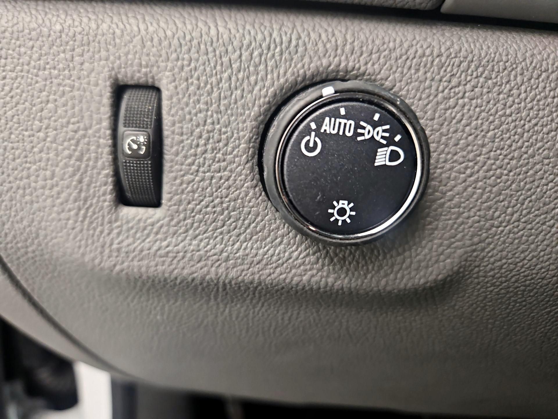 Thumbnail: 2022 GMC Canyon - 13