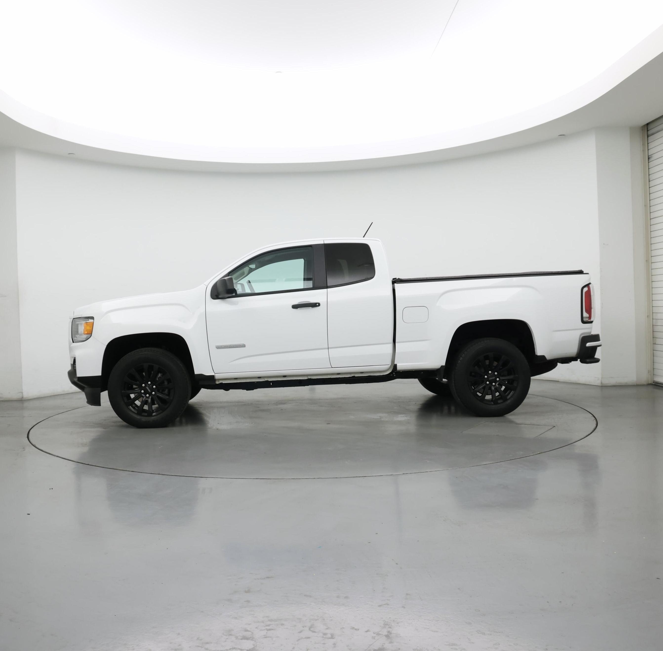 Thumbnail: 2022 GMC Canyon - 3