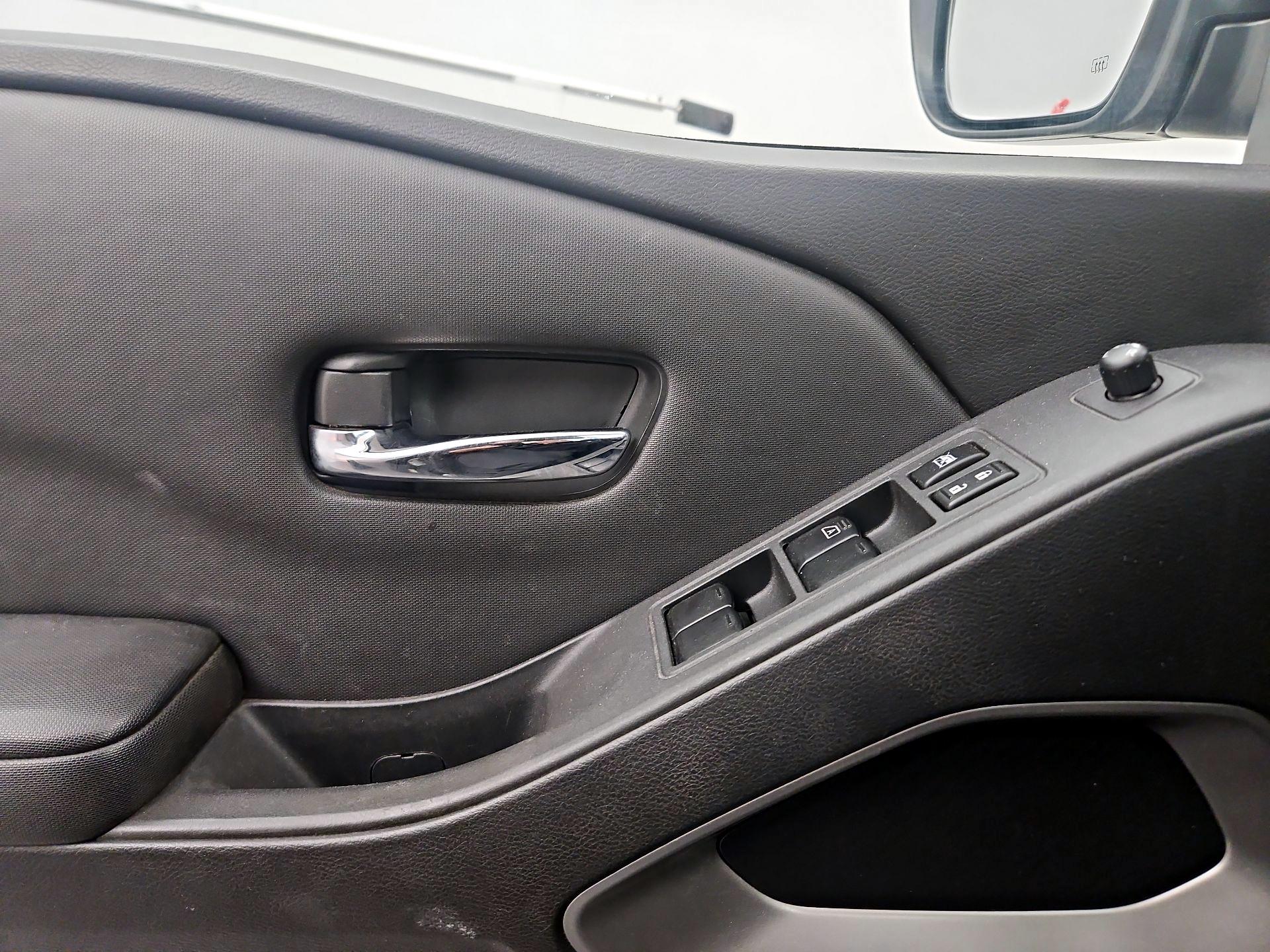 Thumbnail: 2023 Nissan Frontier - 12