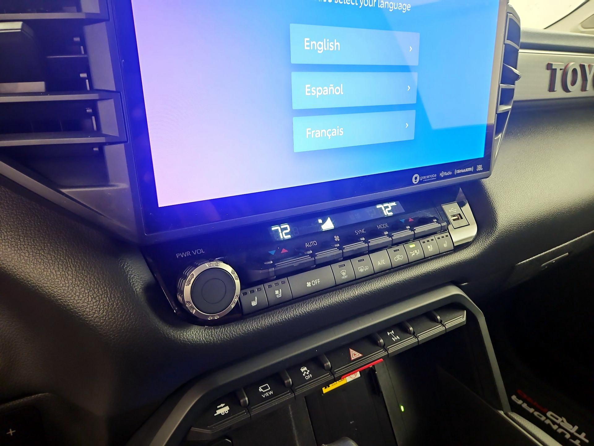 Thumbnail: 2022 Toyota Tundra - 14