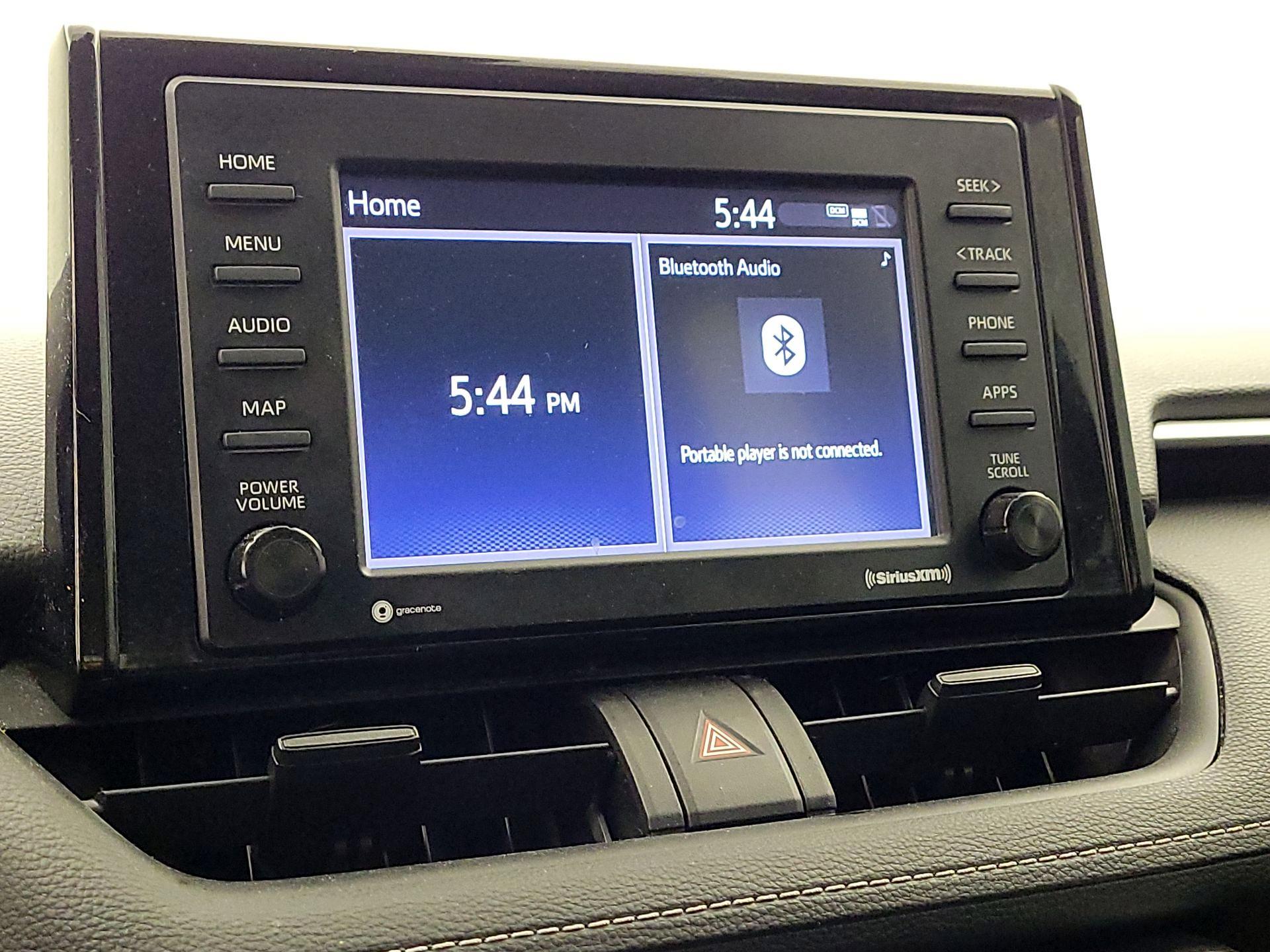 Thumbnail: 2021 Toyota RAV4 - 15