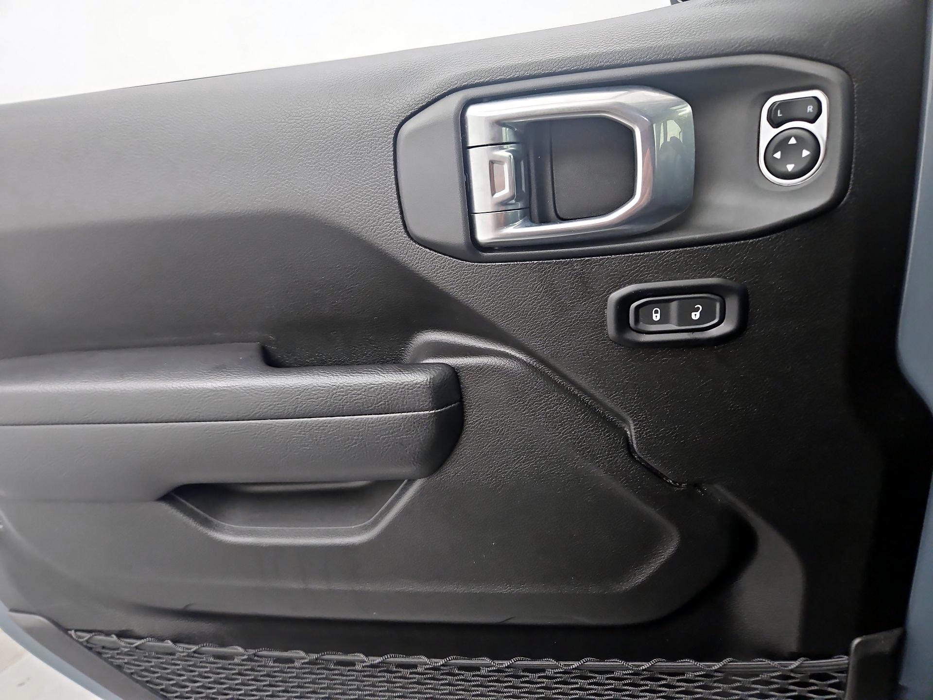 Thumbnail: 2024 Jeep Wrangler - 12