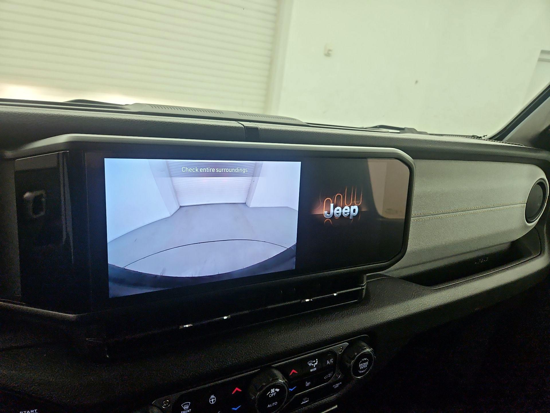 Thumbnail: 2024 Jeep Wrangler - 14