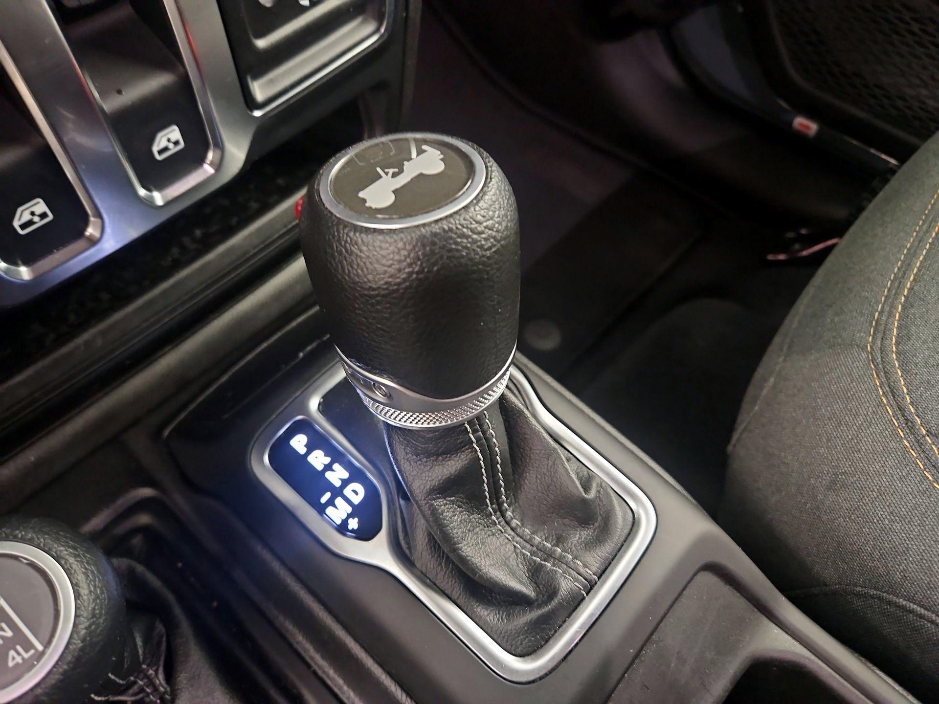 Thumbnail: 2024 Jeep Wrangler - 17