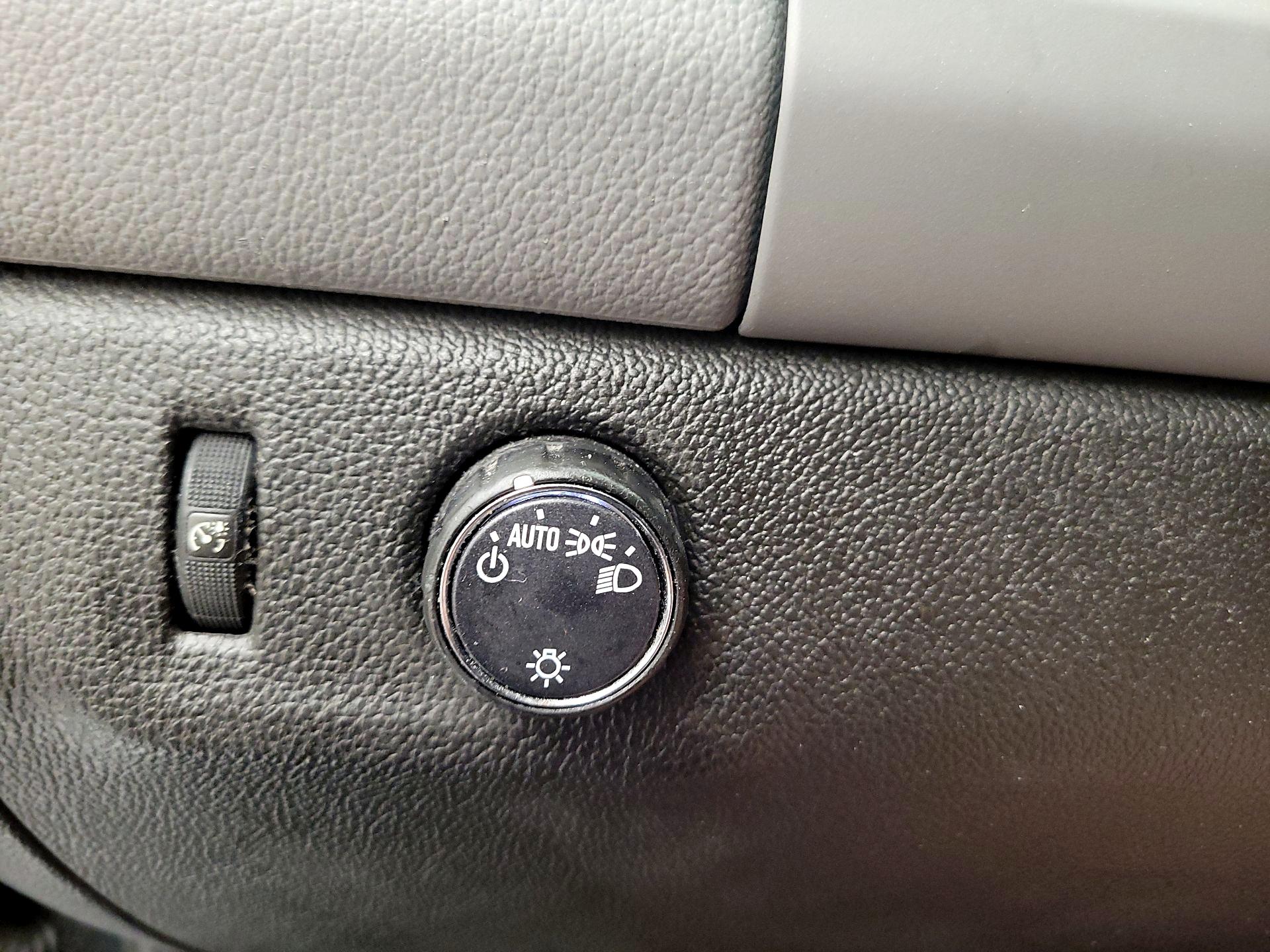 Thumbnail: 2018 Chevrolet Colorado - 13