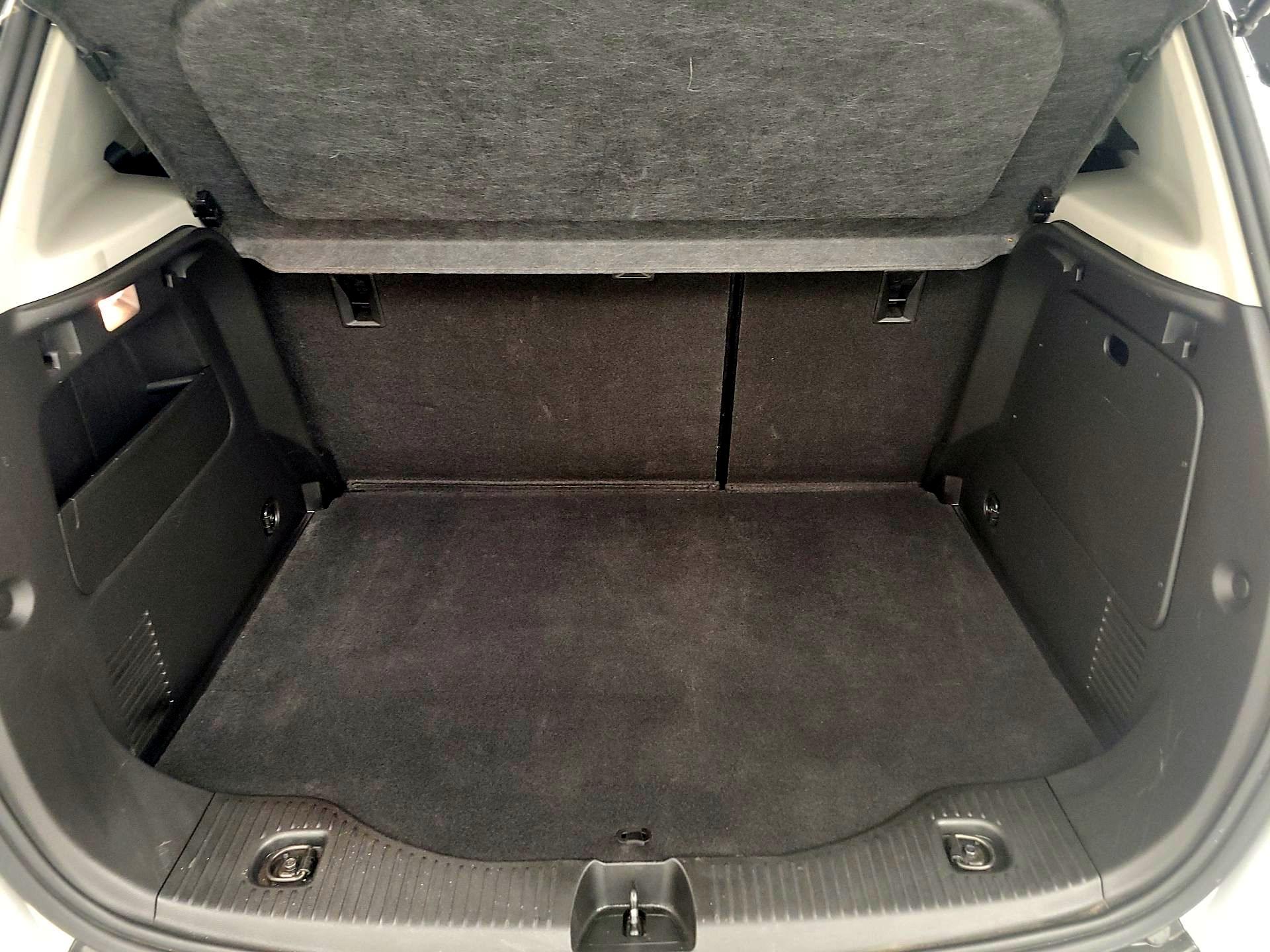 Thumbnail: 2016 Buick Encore - 16