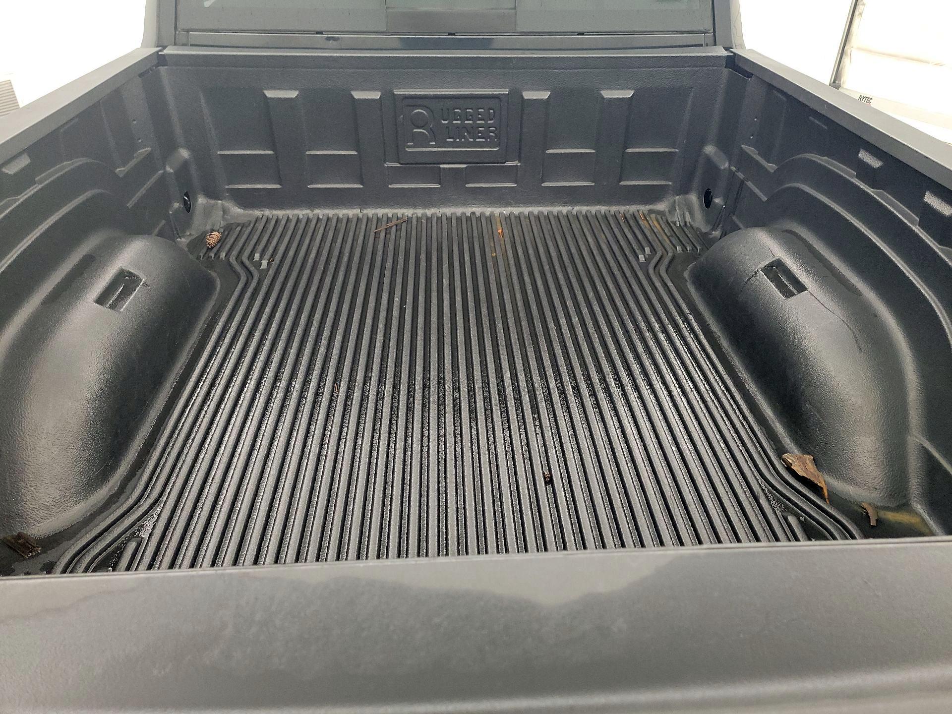 Thumbnail: 2020 RAM 1500 Classic - 20