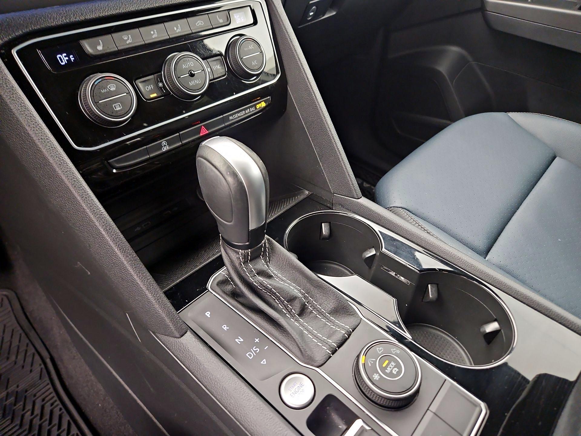 Thumbnail: 2022 Volkswagen Atlas - 15