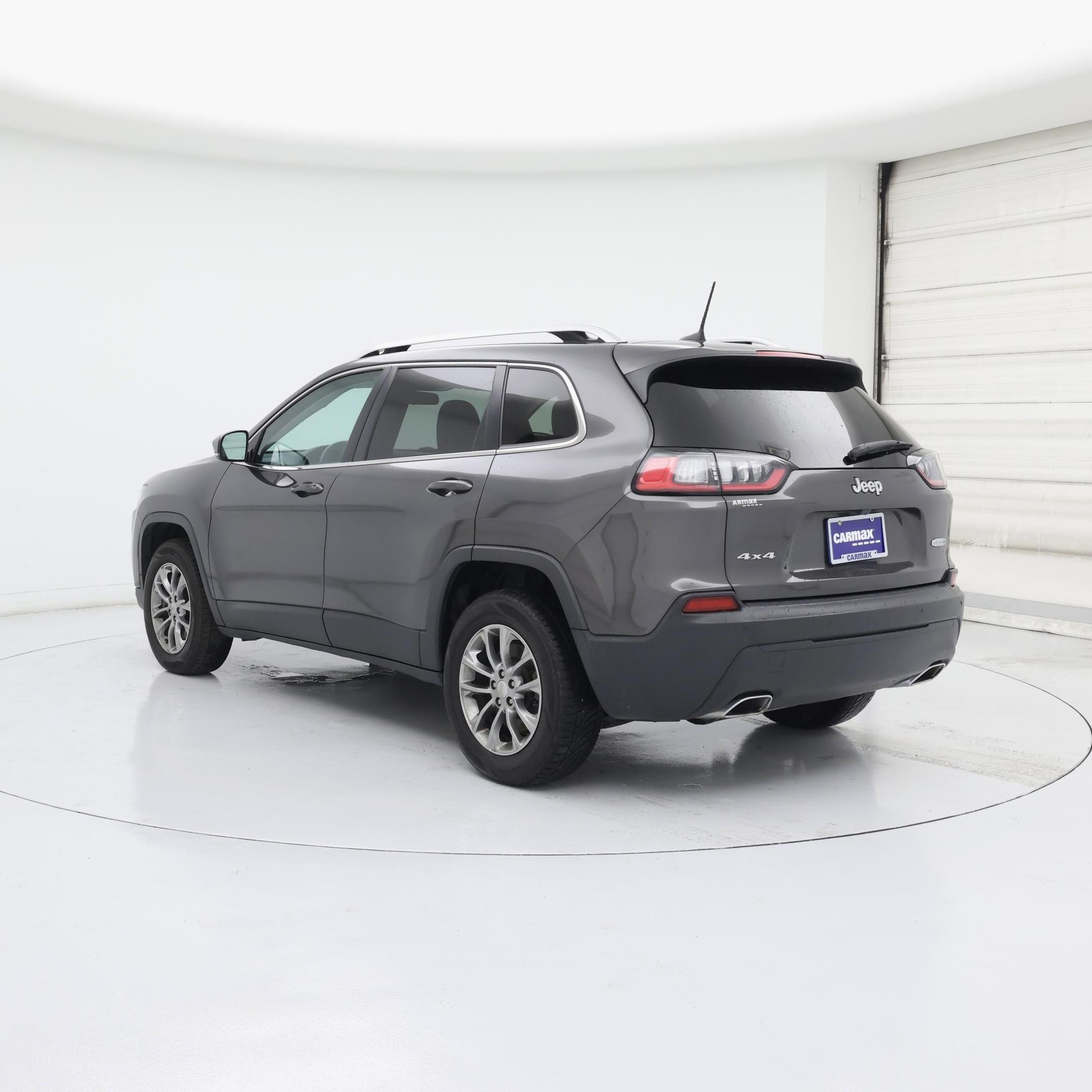 Thumbnail: 2019 Jeep Cherokee - 2