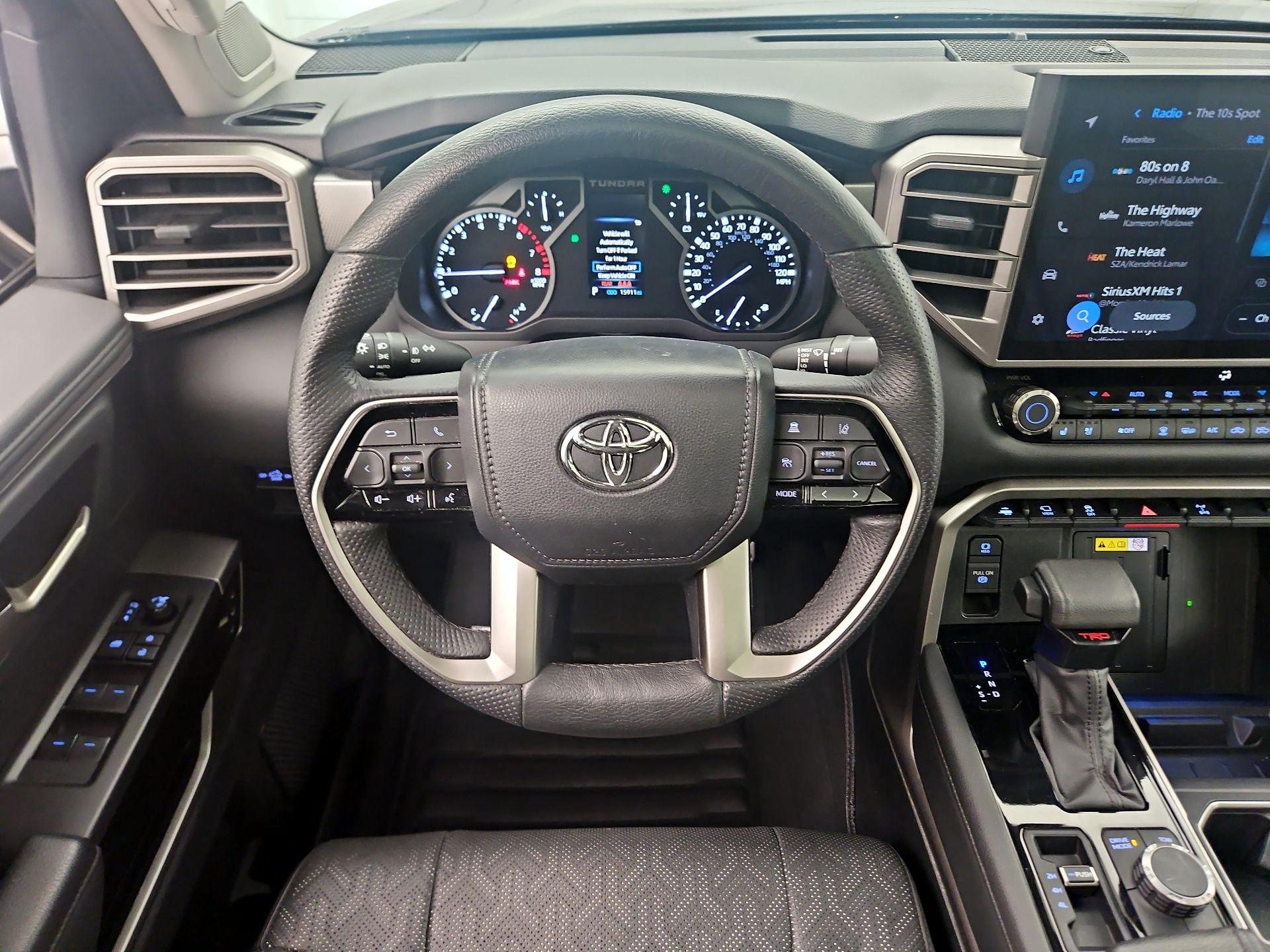 Thumbnail: 2023 Toyota Tundra - 10