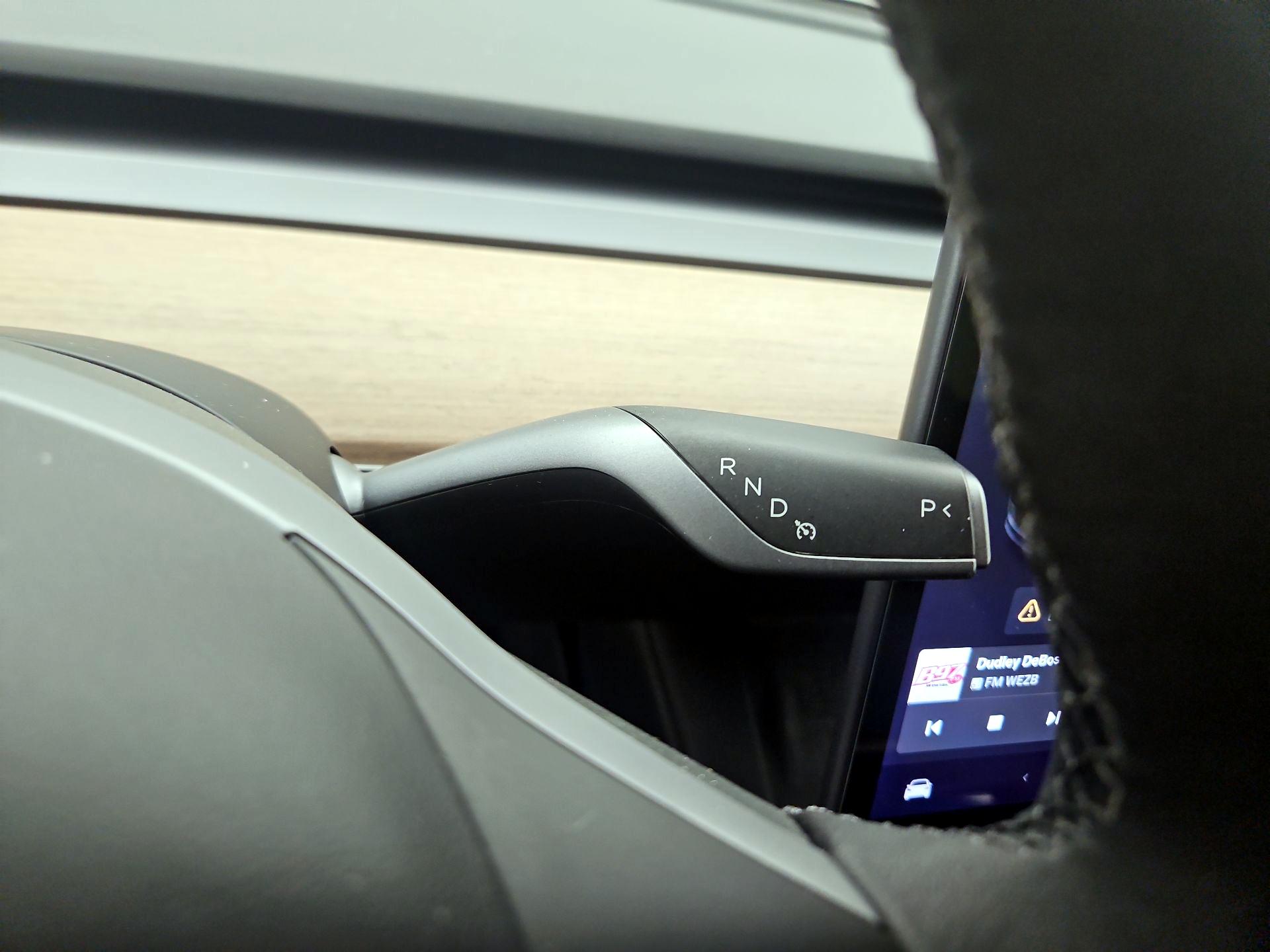 Thumbnail: 2022 Tesla Model 3 - 16