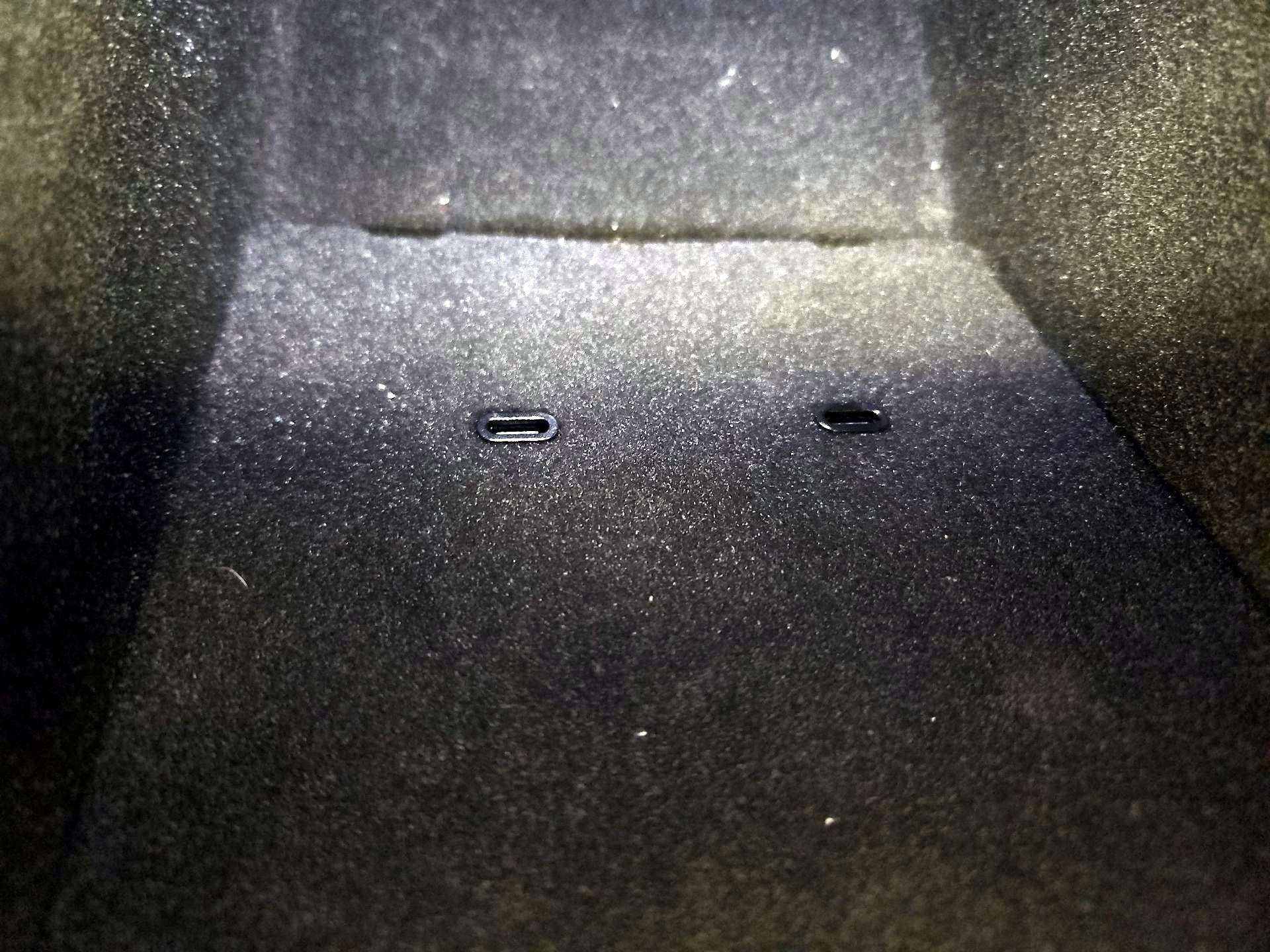 Thumbnail: 2022 Tesla Model 3 - 17