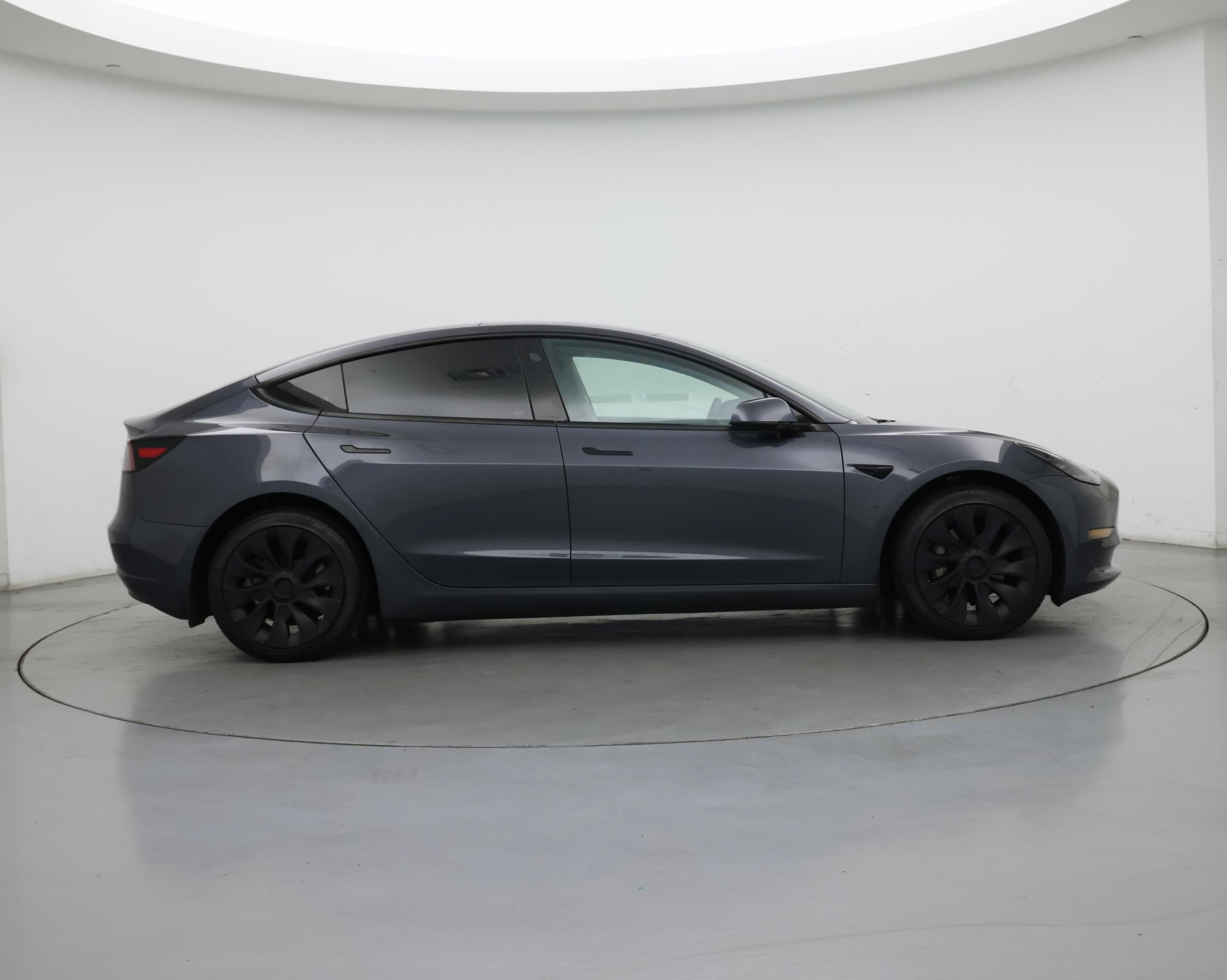 Thumbnail: 2022 Tesla Model 3 - 7