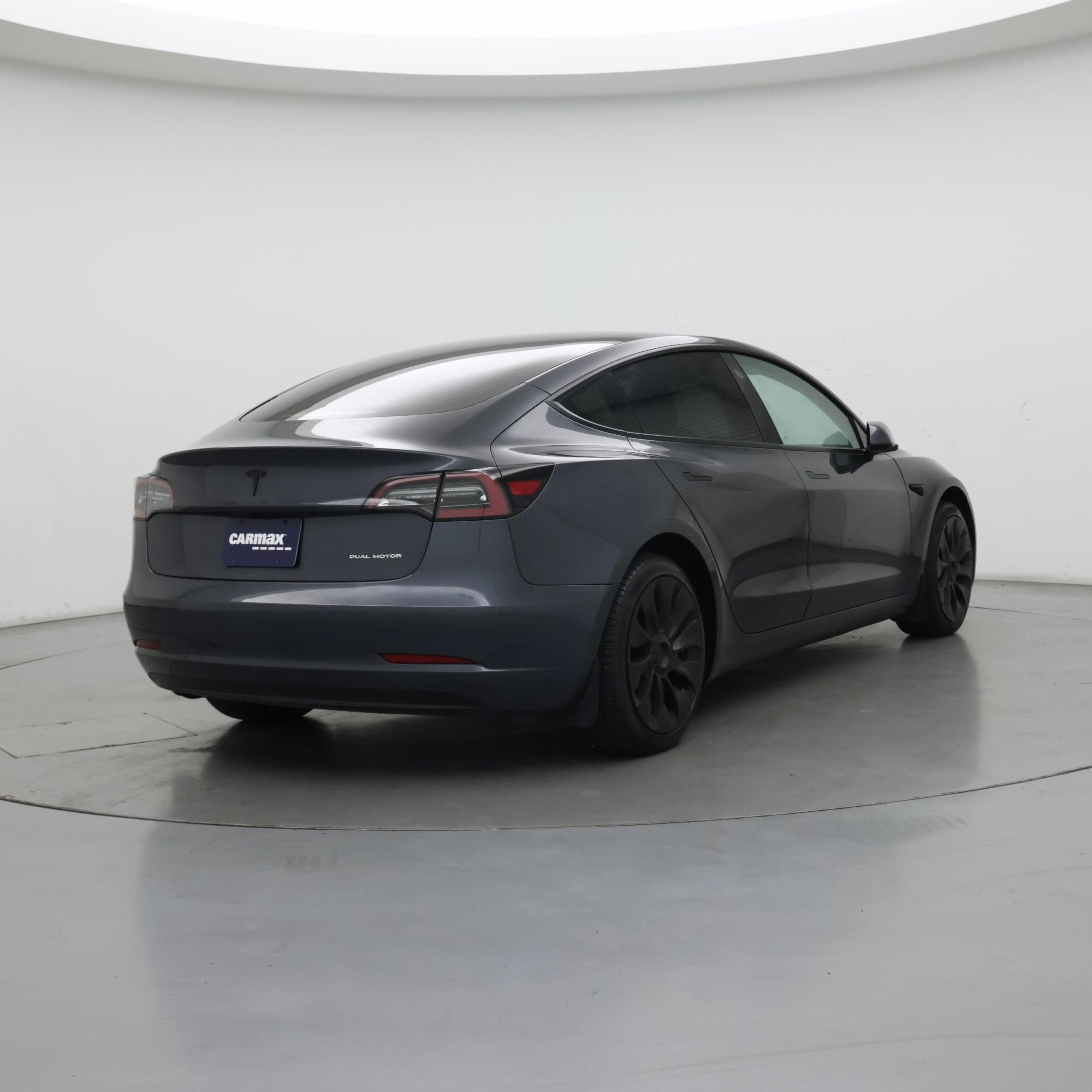 Thumbnail: 2022 Tesla Model 3 - 8