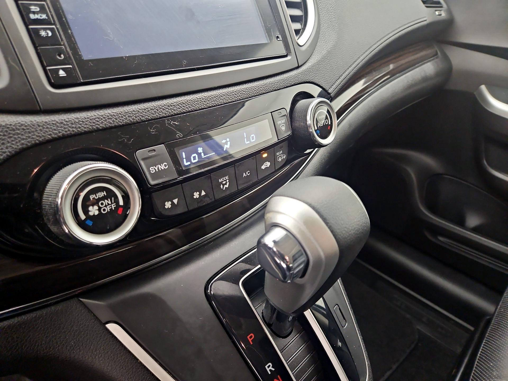 Thumbnail: 2016 Honda CR-V - 17