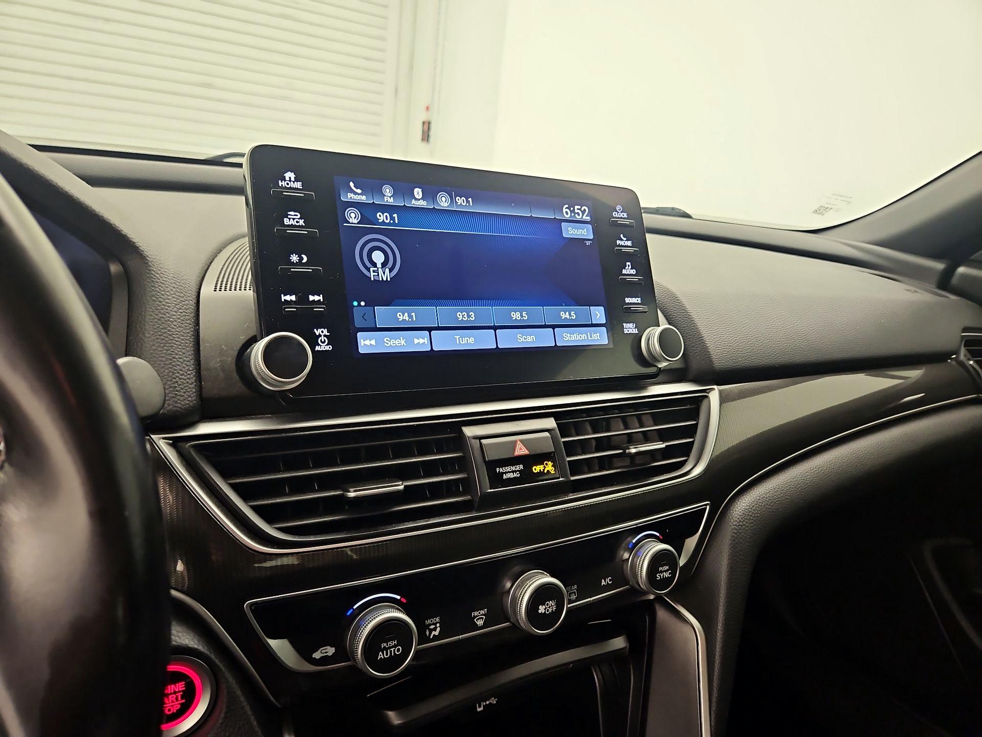 Thumbnail: 2020 Honda Accord - 15