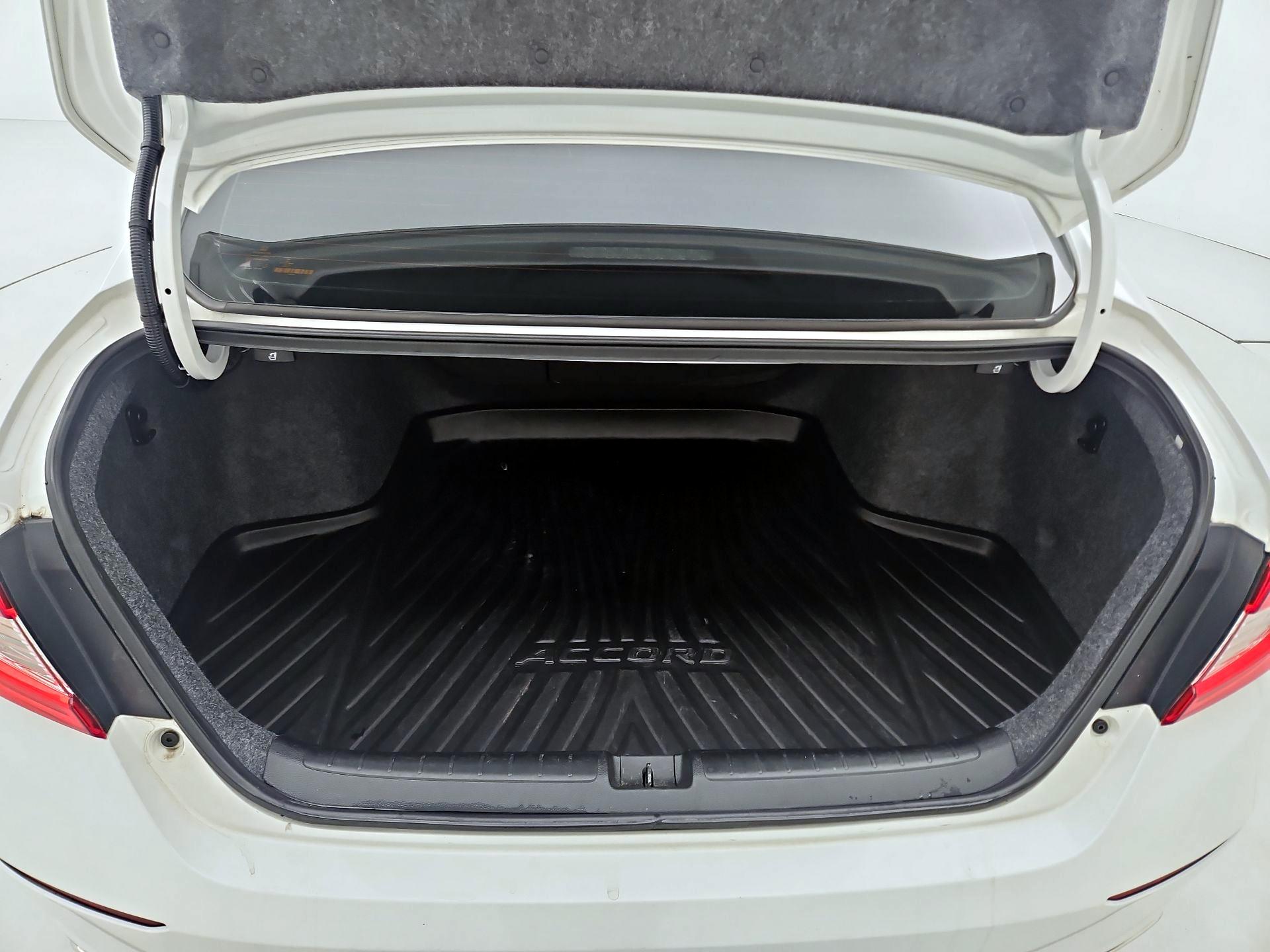 Thumbnail: 2020 Honda Accord - 20