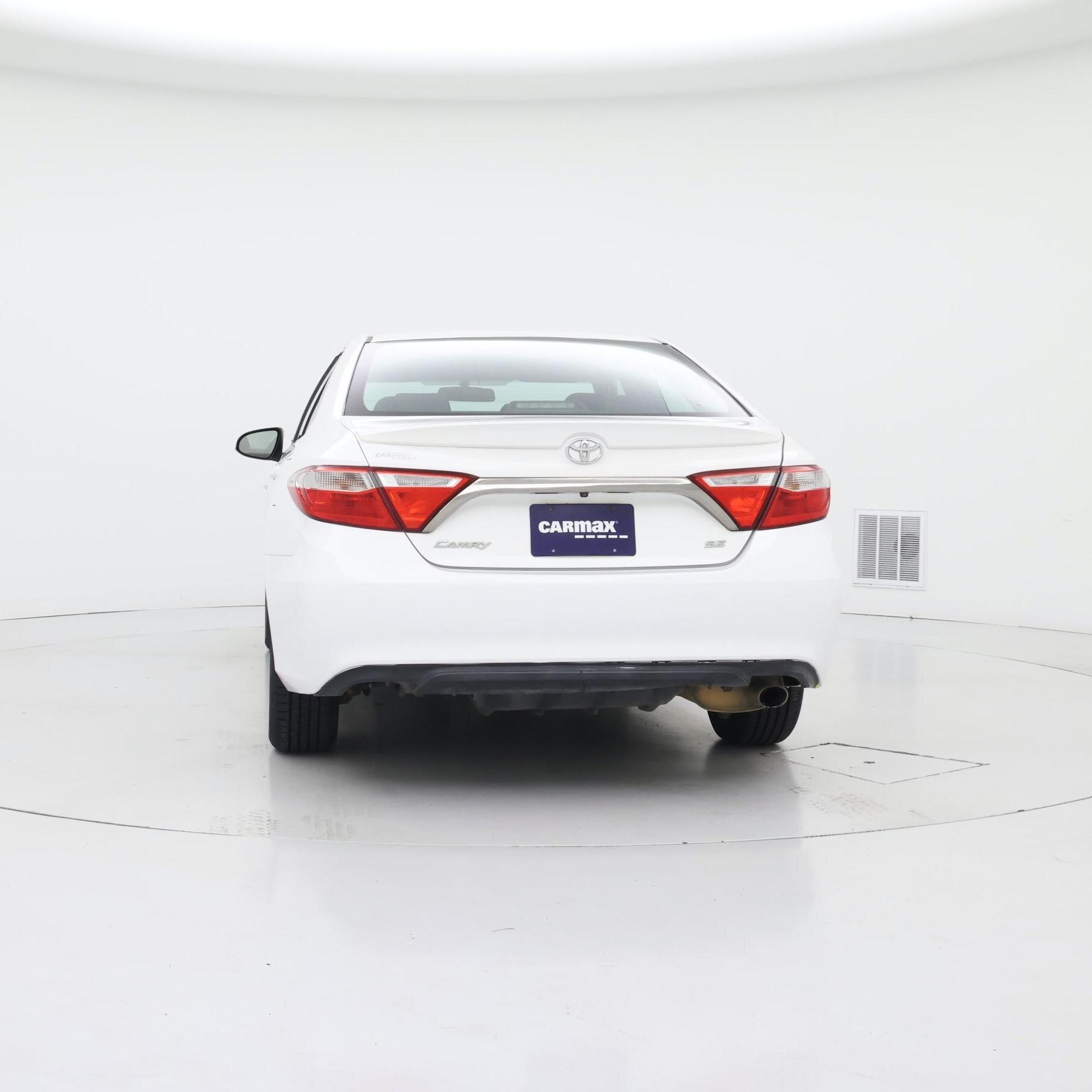 Thumbnail: 2015 Toyota Camry - 6