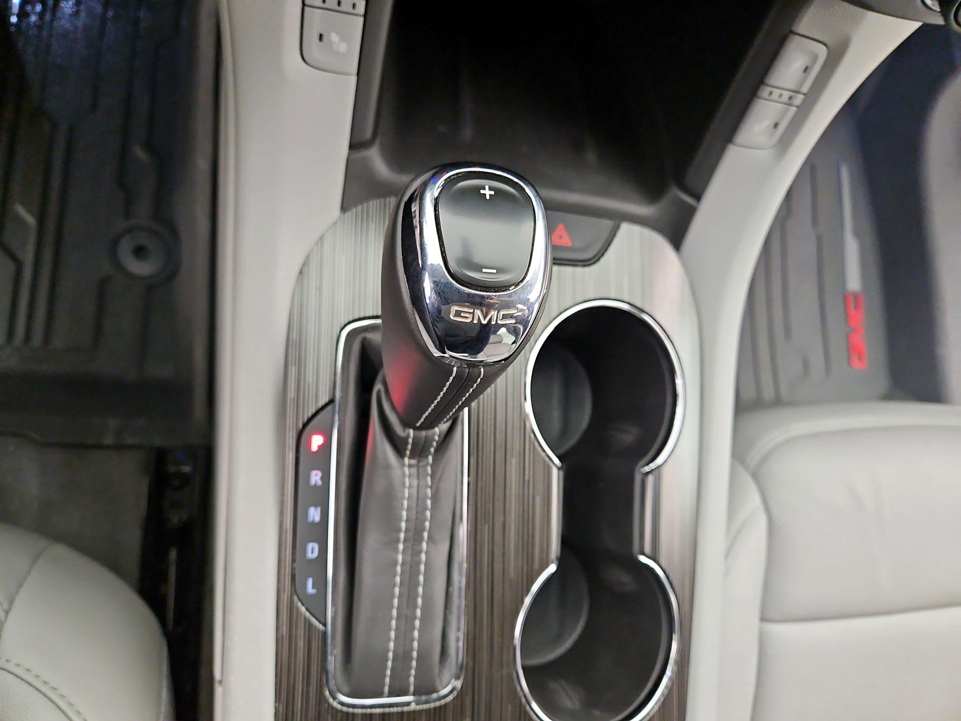 Thumbnail: 2017 GMC Acadia - 17