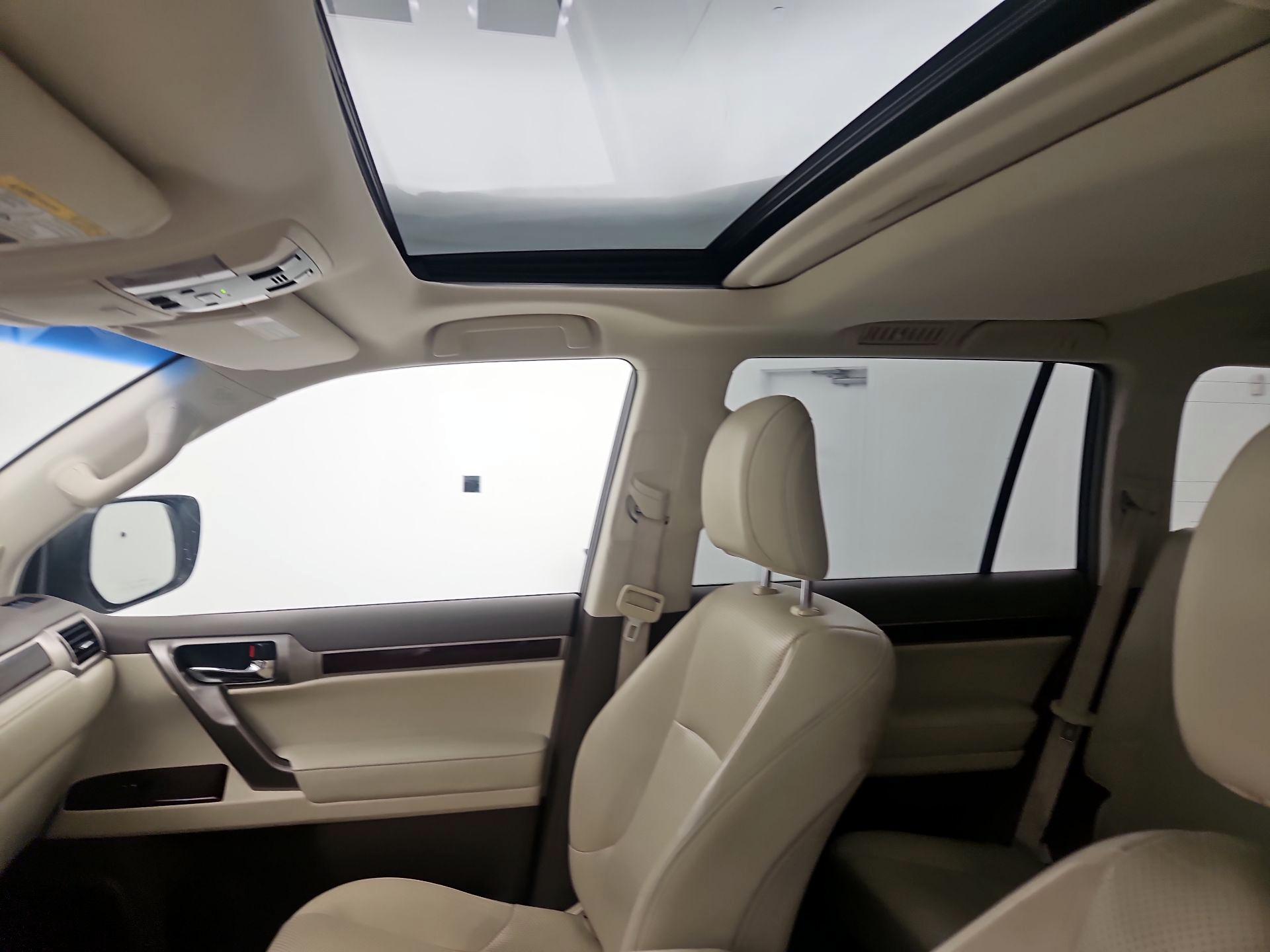 Thumbnail: 2019 Lexus GX - 20