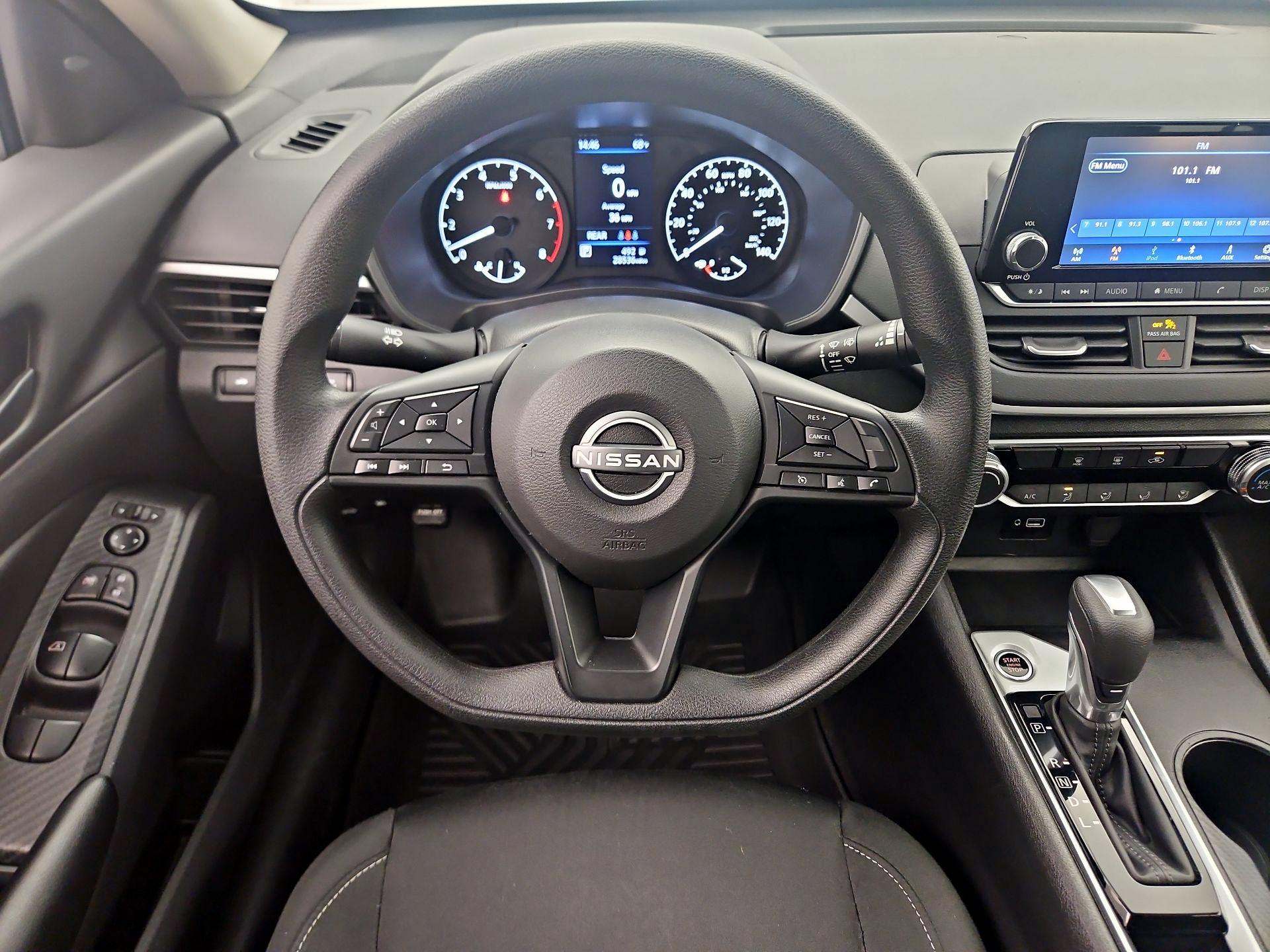 Thumbnail: 2024 Nissan Altima - 10