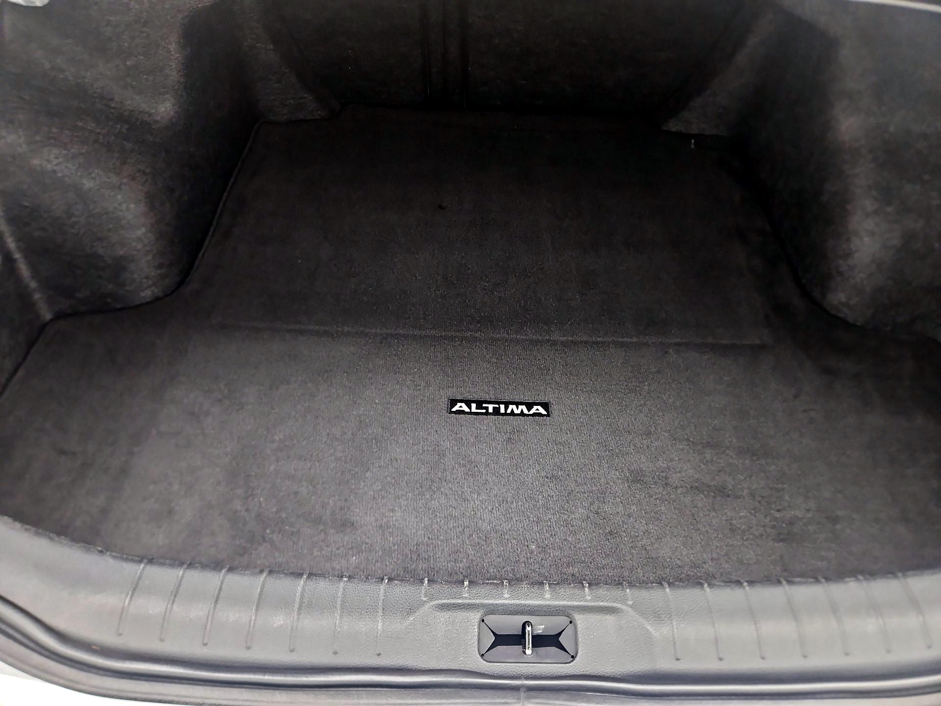 Thumbnail: 2024 Nissan Altima - 19