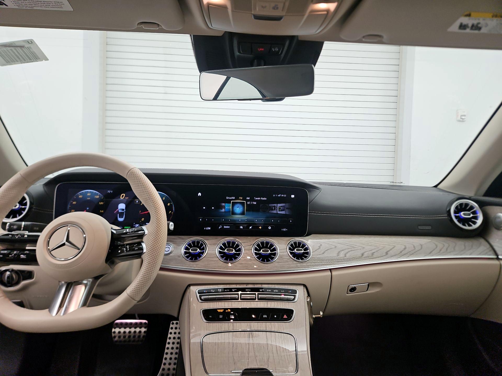 Thumbnail: 2023 Mercedes-Benz E-Class - 9