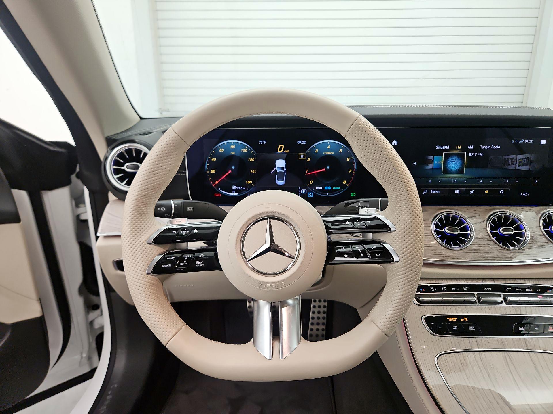 Thumbnail: 2023 Mercedes-Benz E-Class - 10