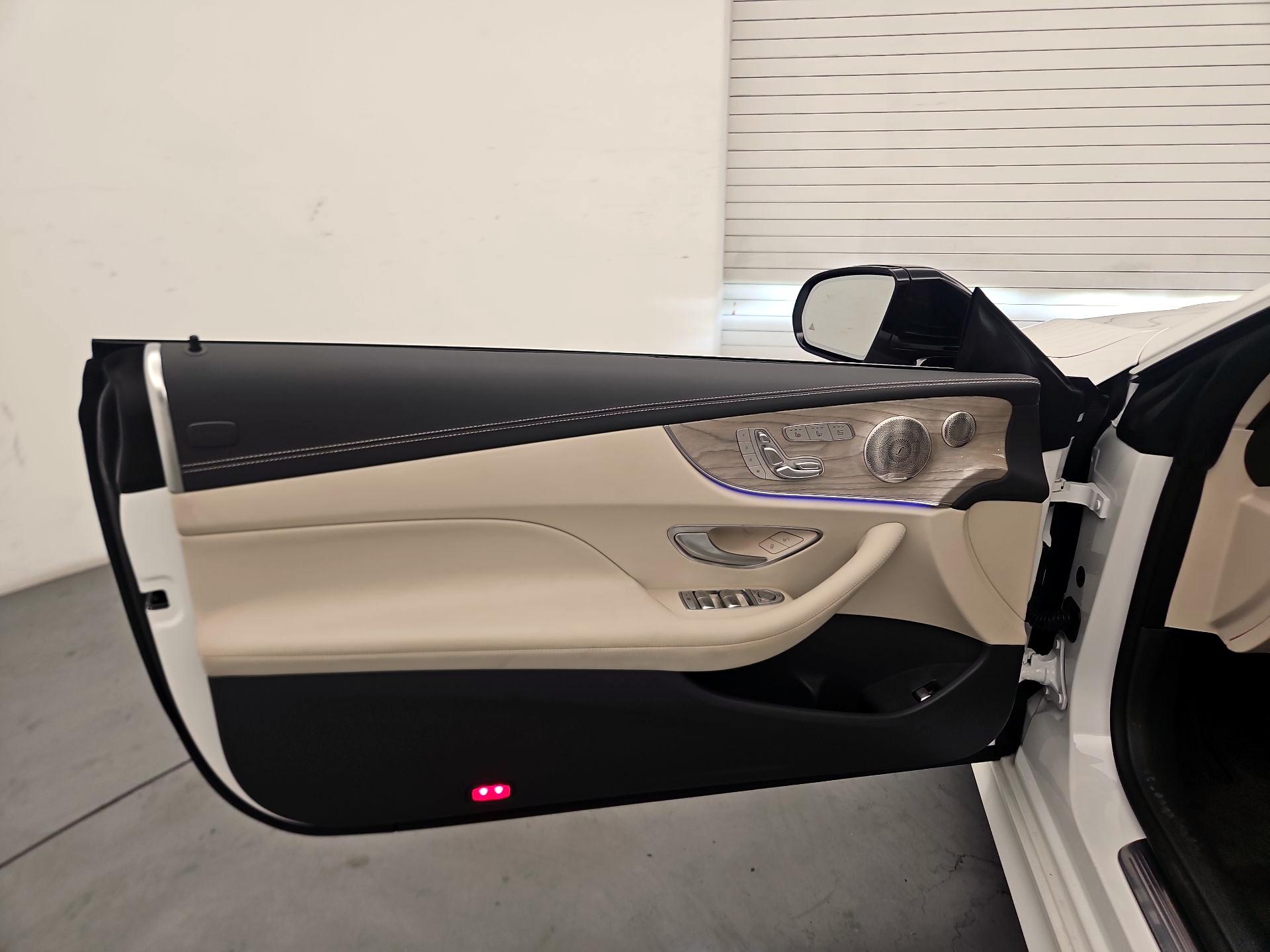 Thumbnail: 2023 Mercedes-Benz E-Class - 12