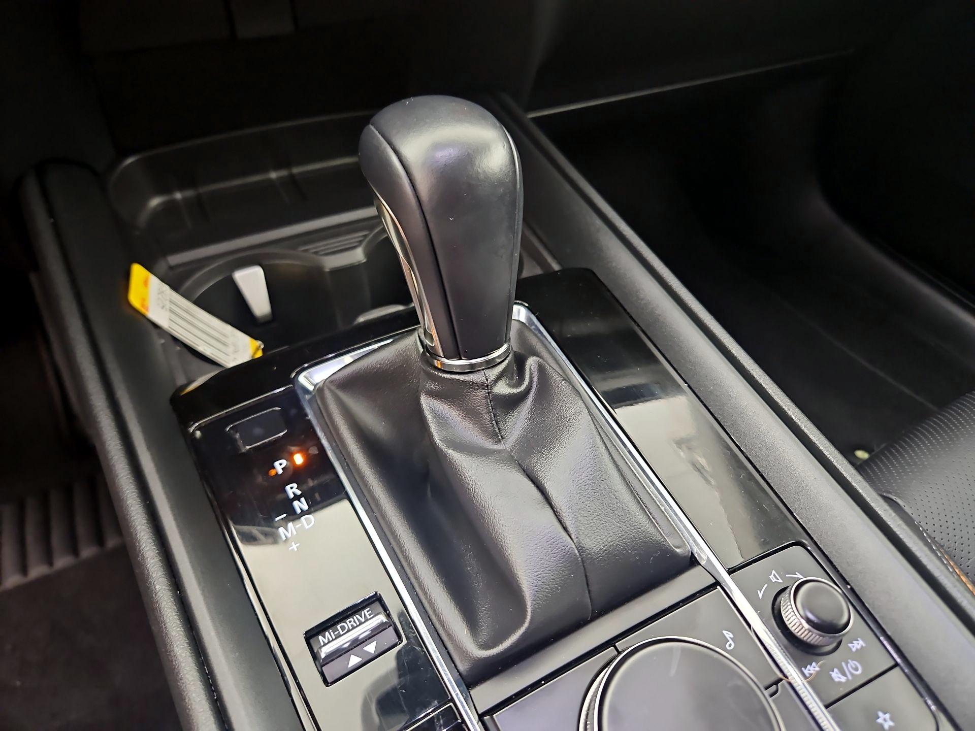 Thumbnail: 2023 Mazda CX-50 - 17