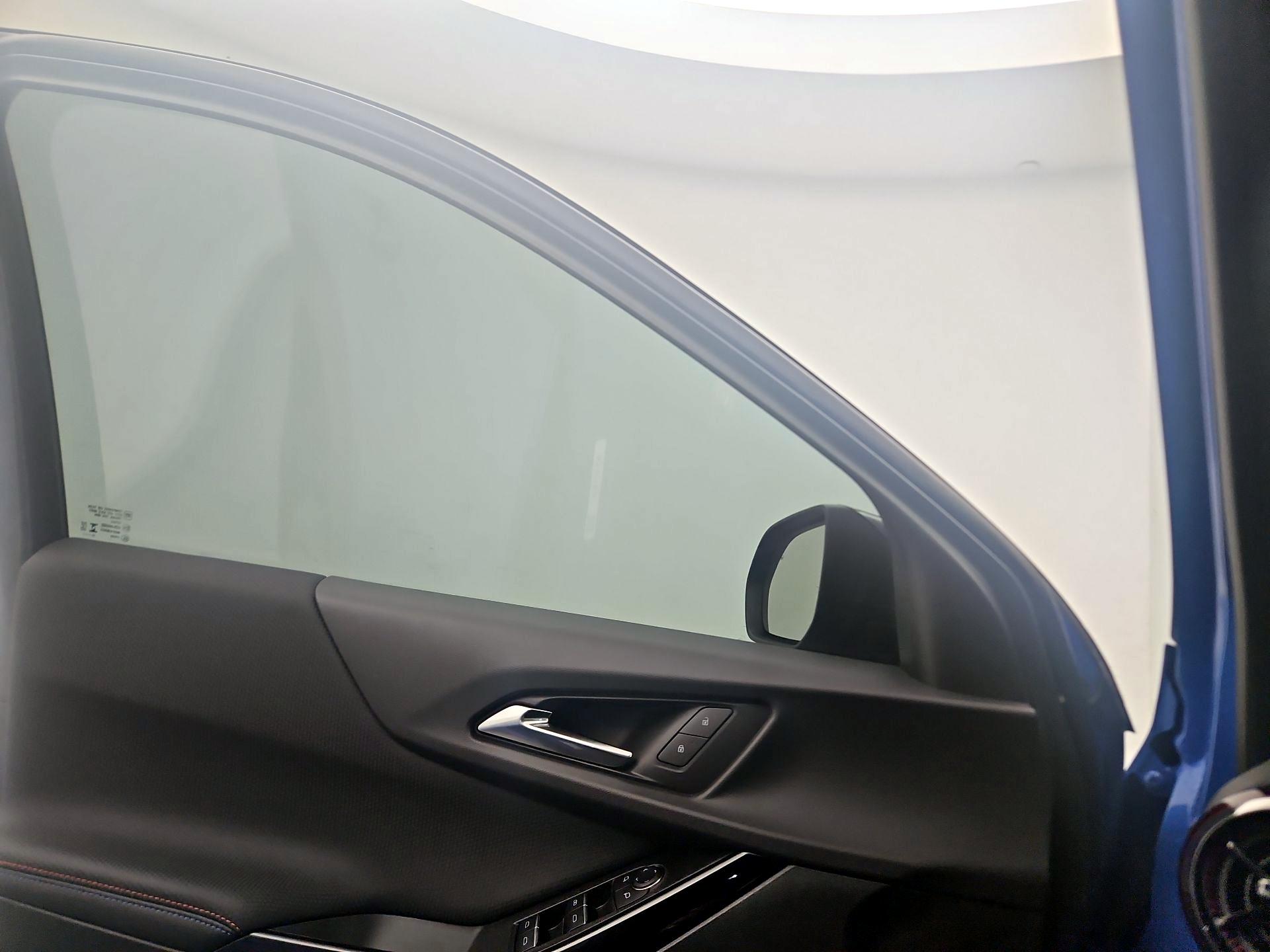 Thumbnail: 2026 Chevrolet Equinox - 12