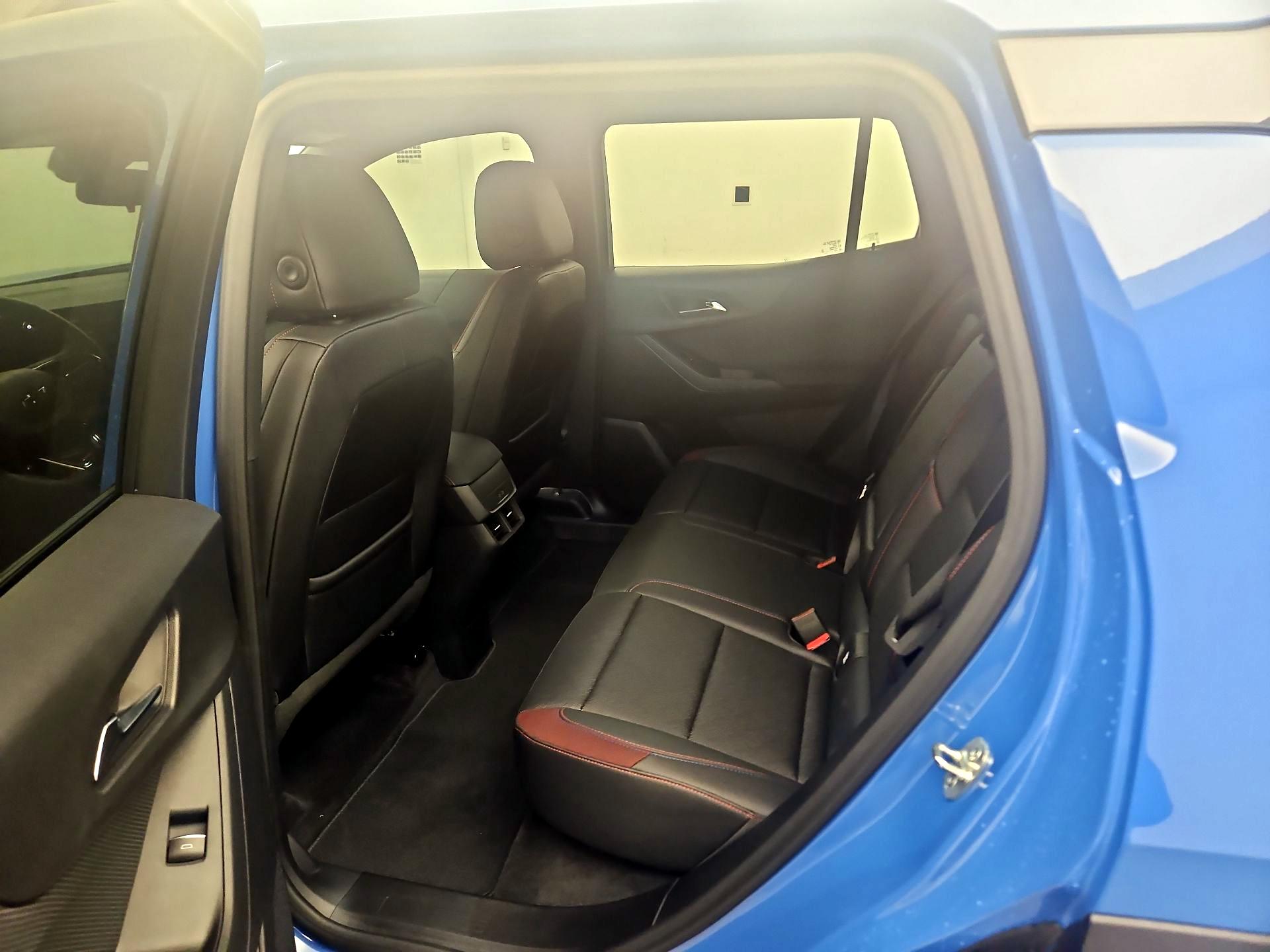 Thumbnail: 2026 Chevrolet Equinox - 16