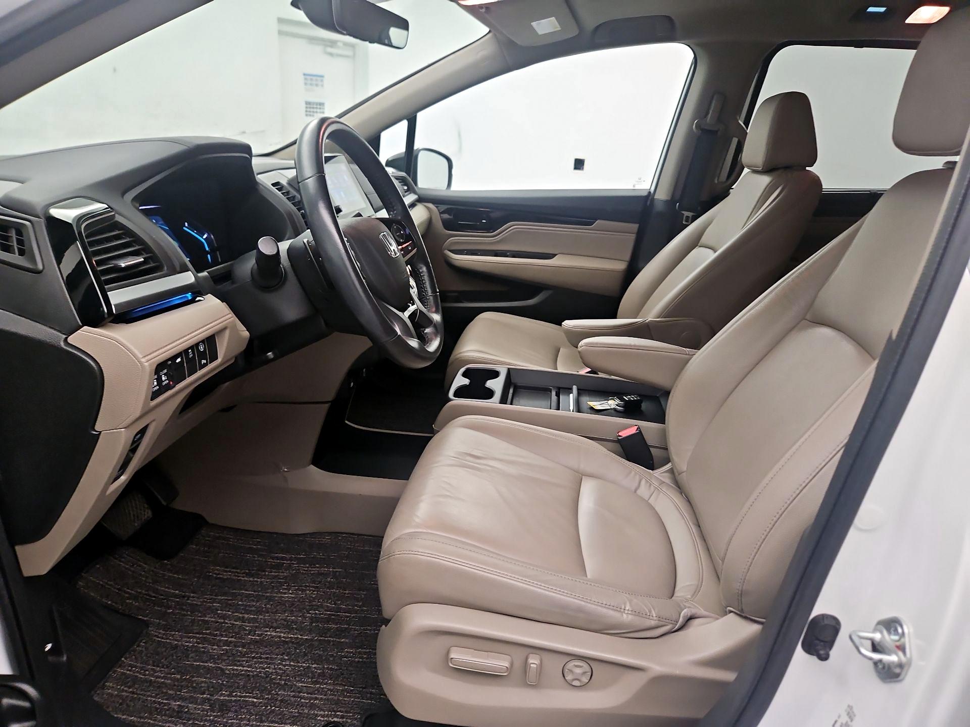 Thumbnail: 2021 Honda Odyssey - 11