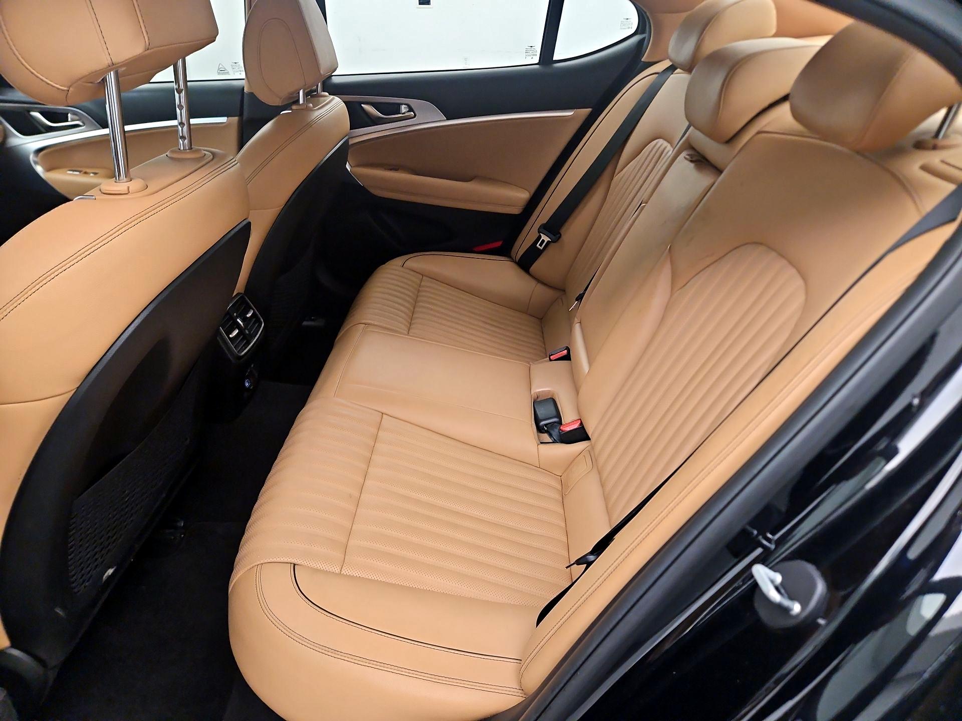 Thumbnail: 2022 Genesis G70 - 20