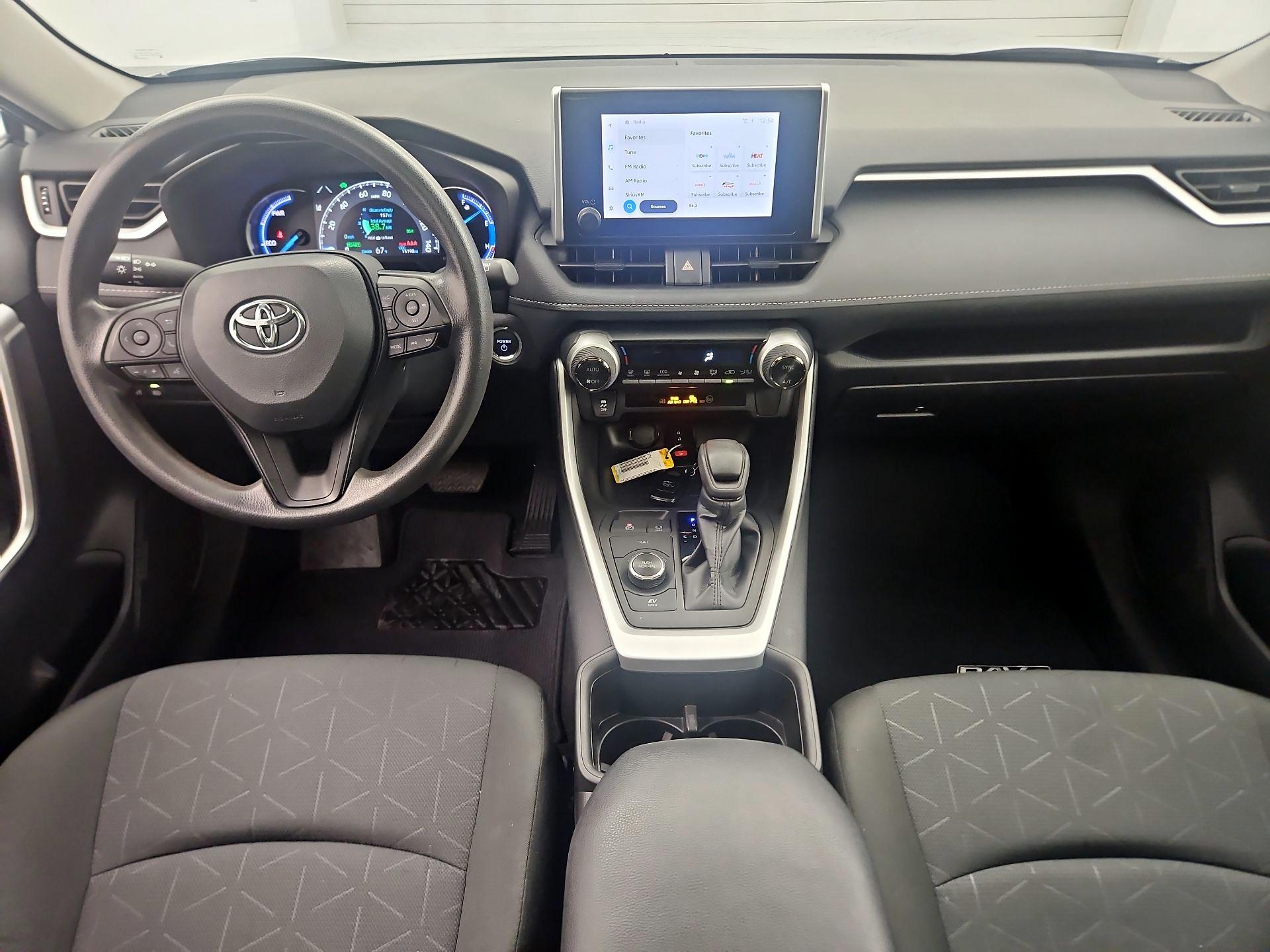 Thumbnail: 2024 Toyota RAV4 - 9