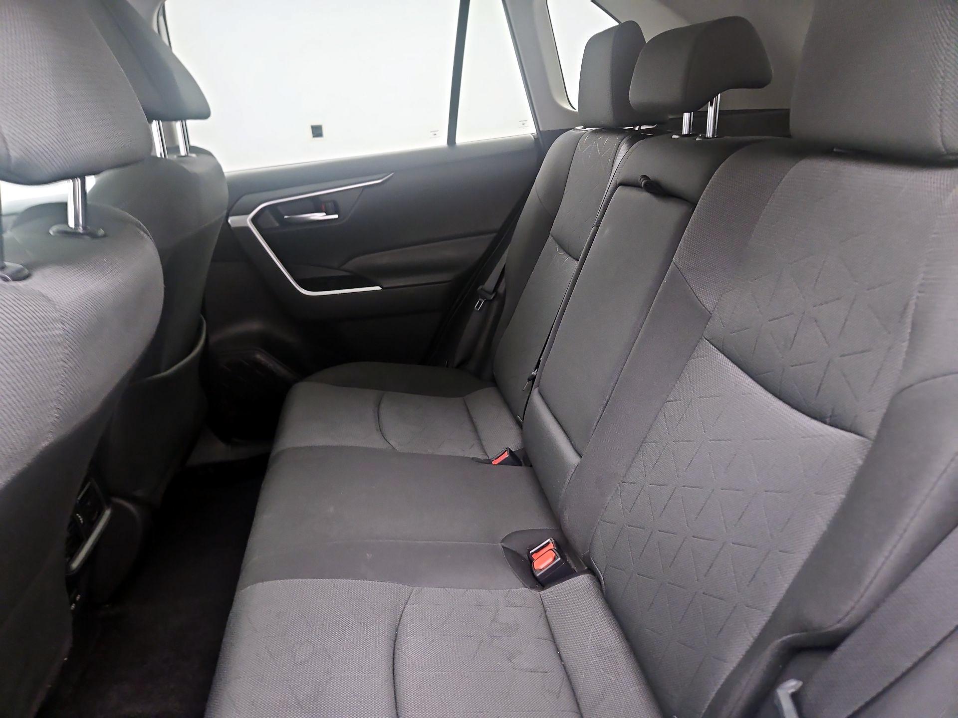 Thumbnail: 2024 Toyota RAV4 - 19