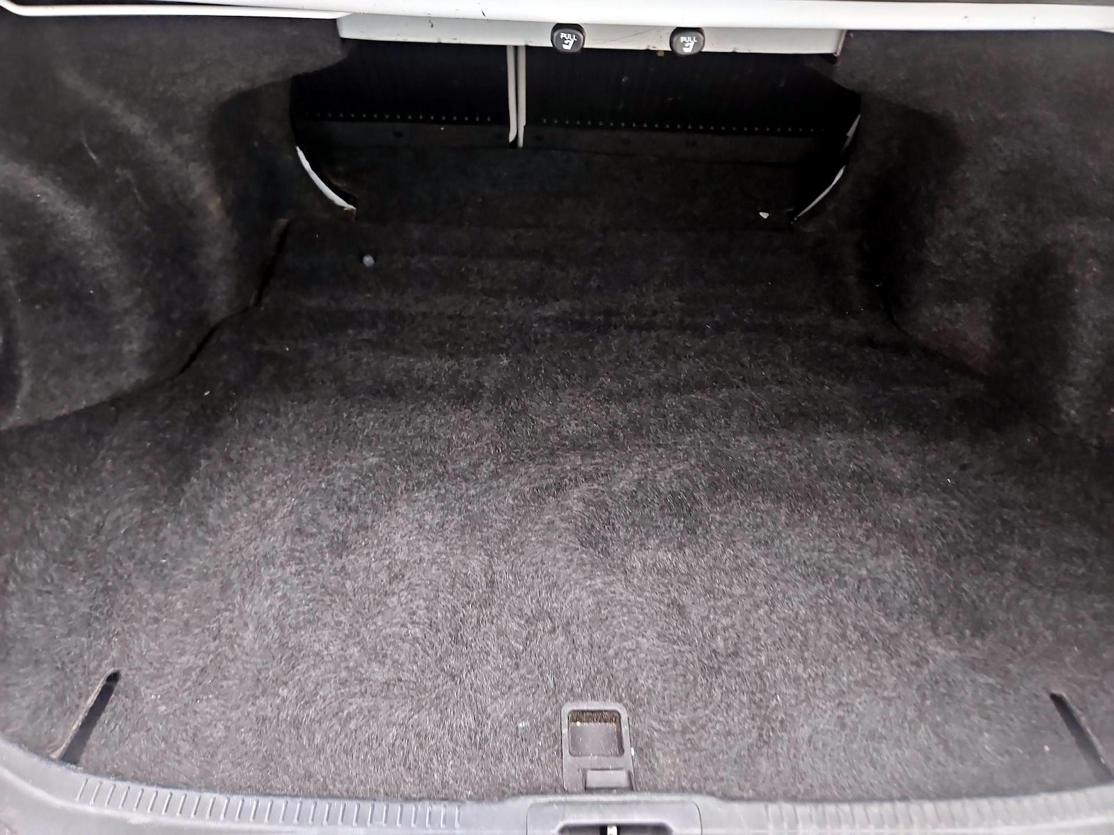 2017 Toyota Camry SE - Photo 21