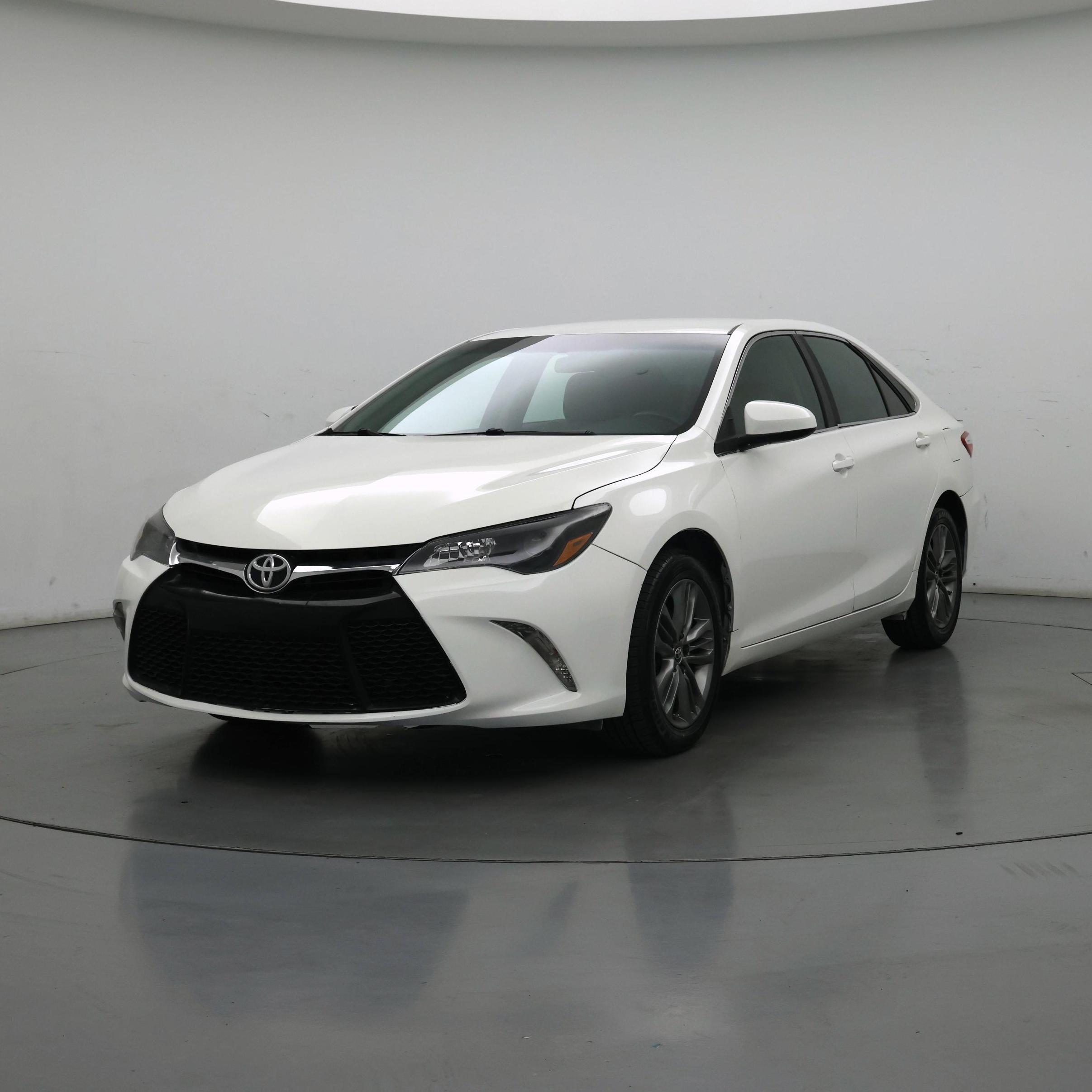 Thumbnail: 2017 Toyota Camry - 4