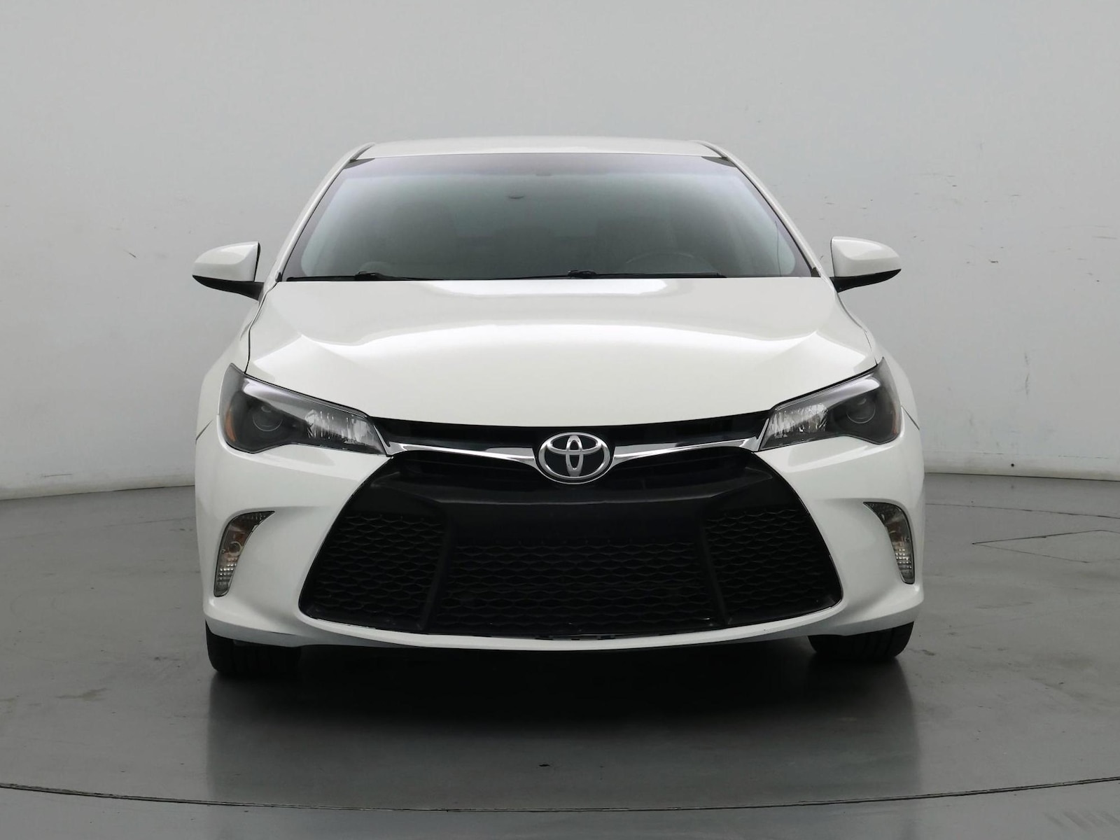 2017 Toyota Camry SE - Photo 6